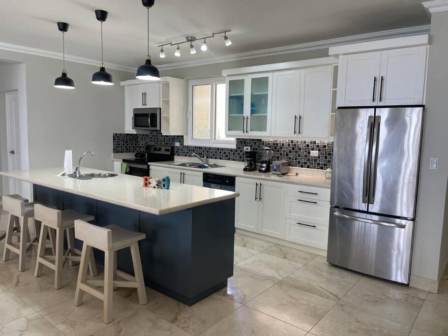 Beachfront Luxury Apartment