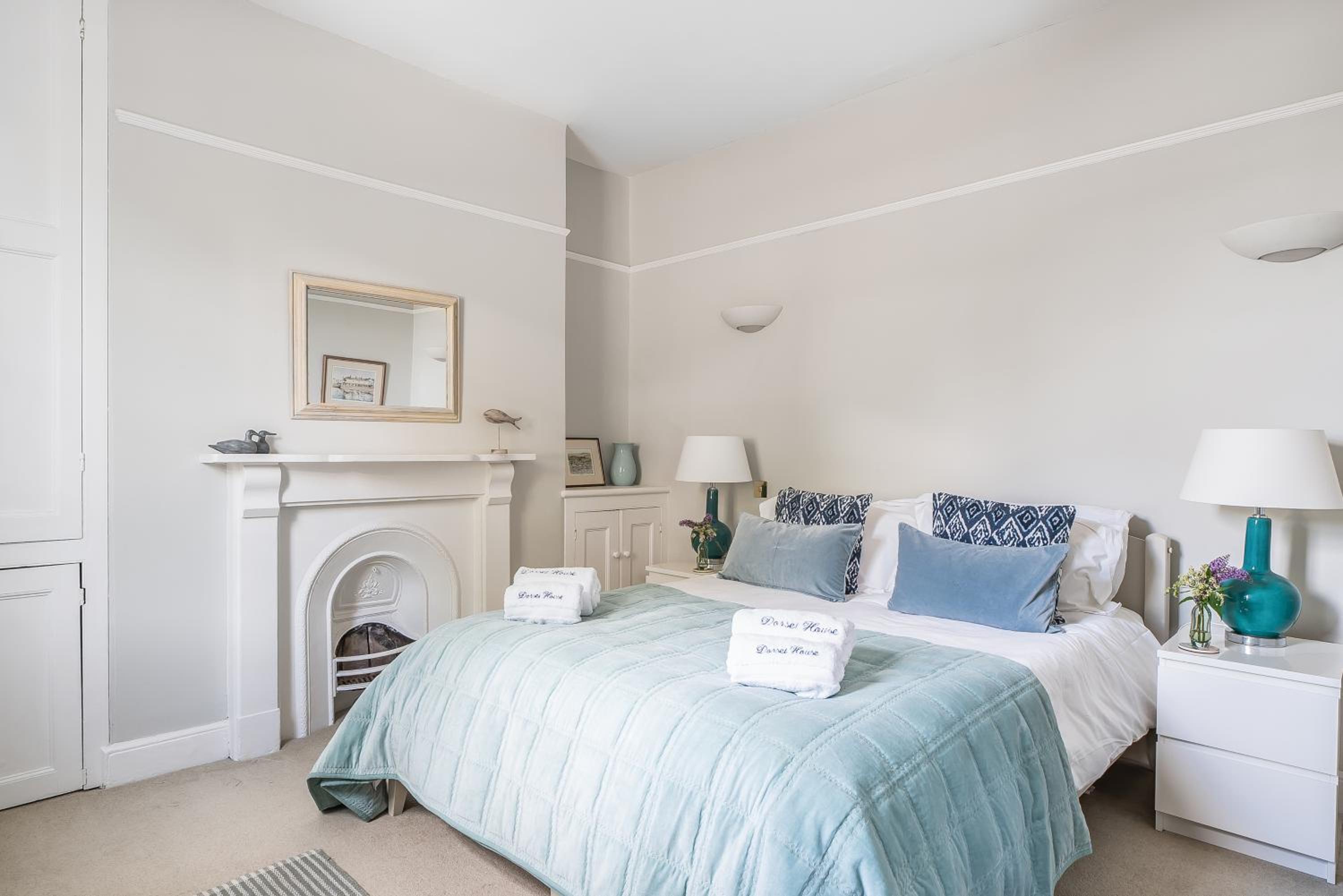 Dorset House, Salcombe, with Free Parking
