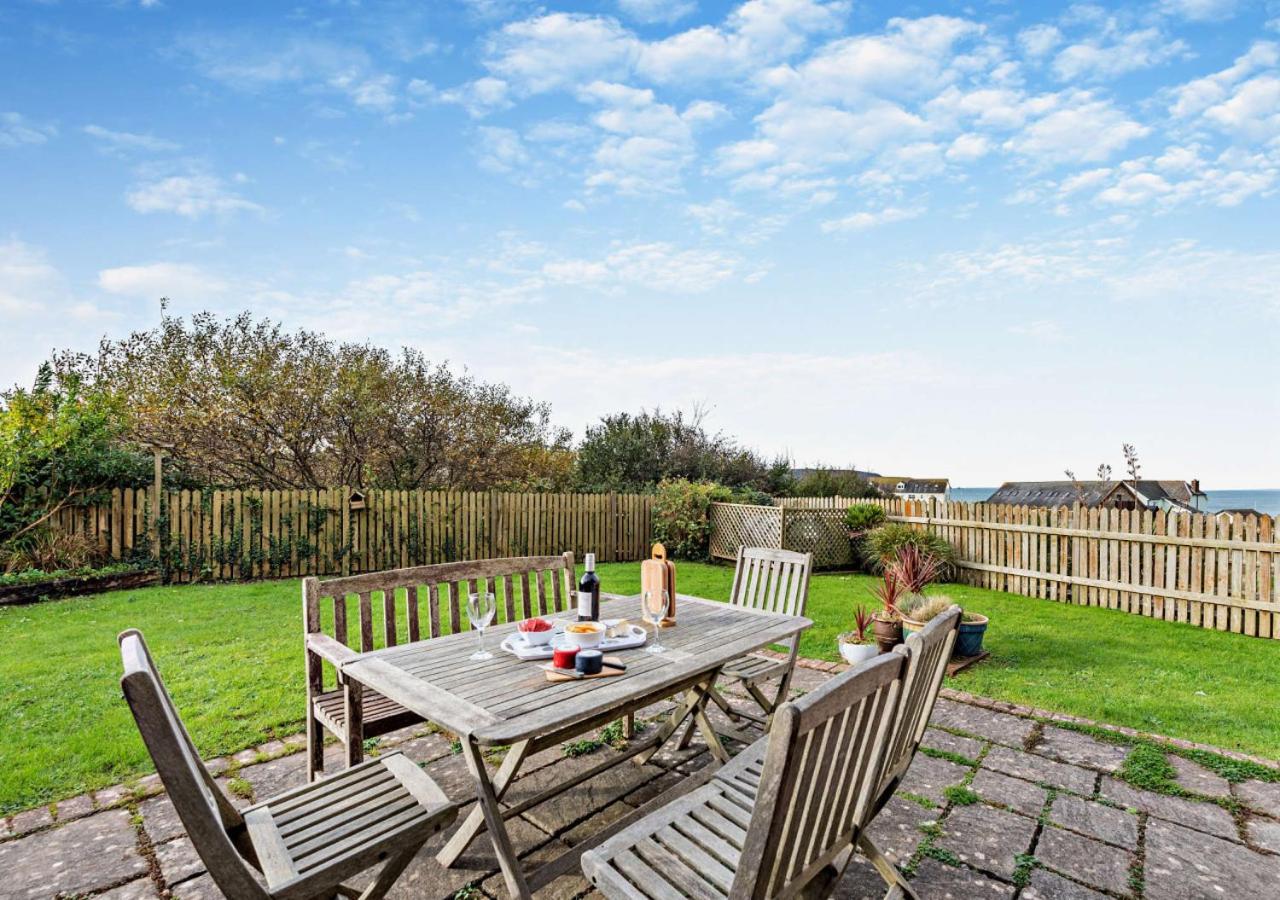 4 Bed in Broad Haven oc-b27955