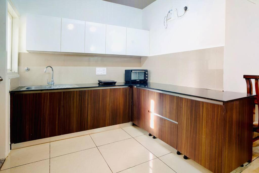 Elite Enclave - Spark - 2BHK Luxury Serviced Apartment view 4