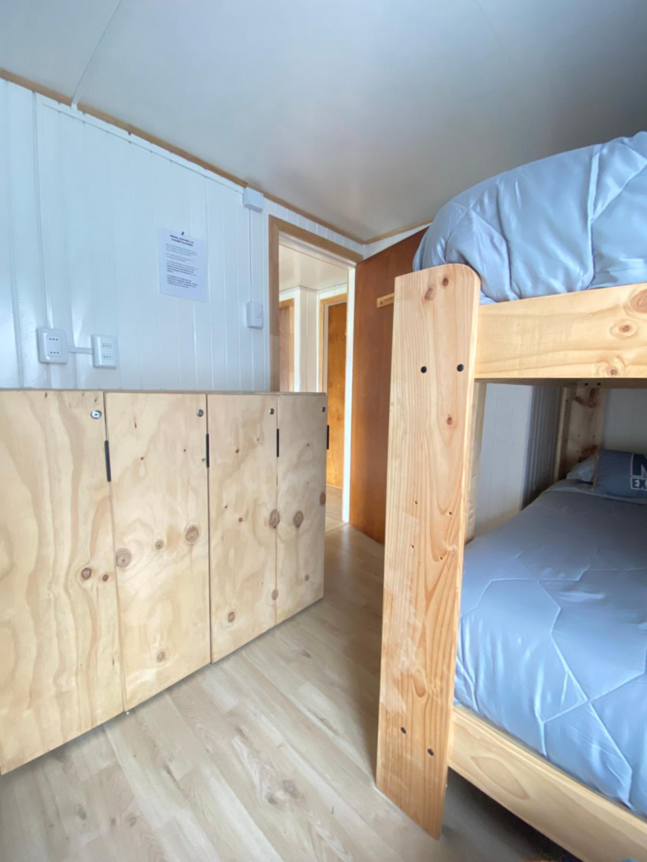 Refugio Ballena Hostel
