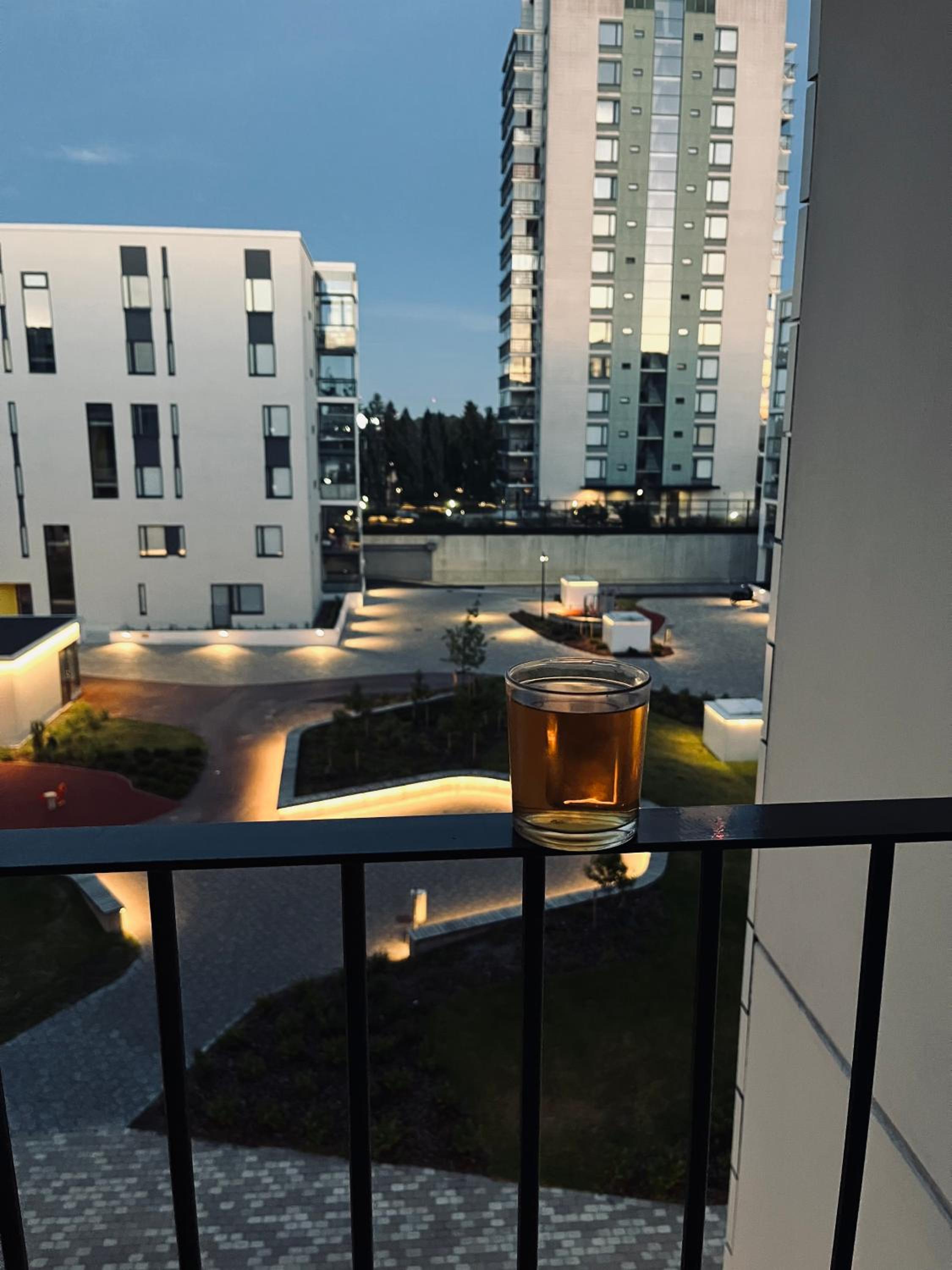 City apartment nearby Airport