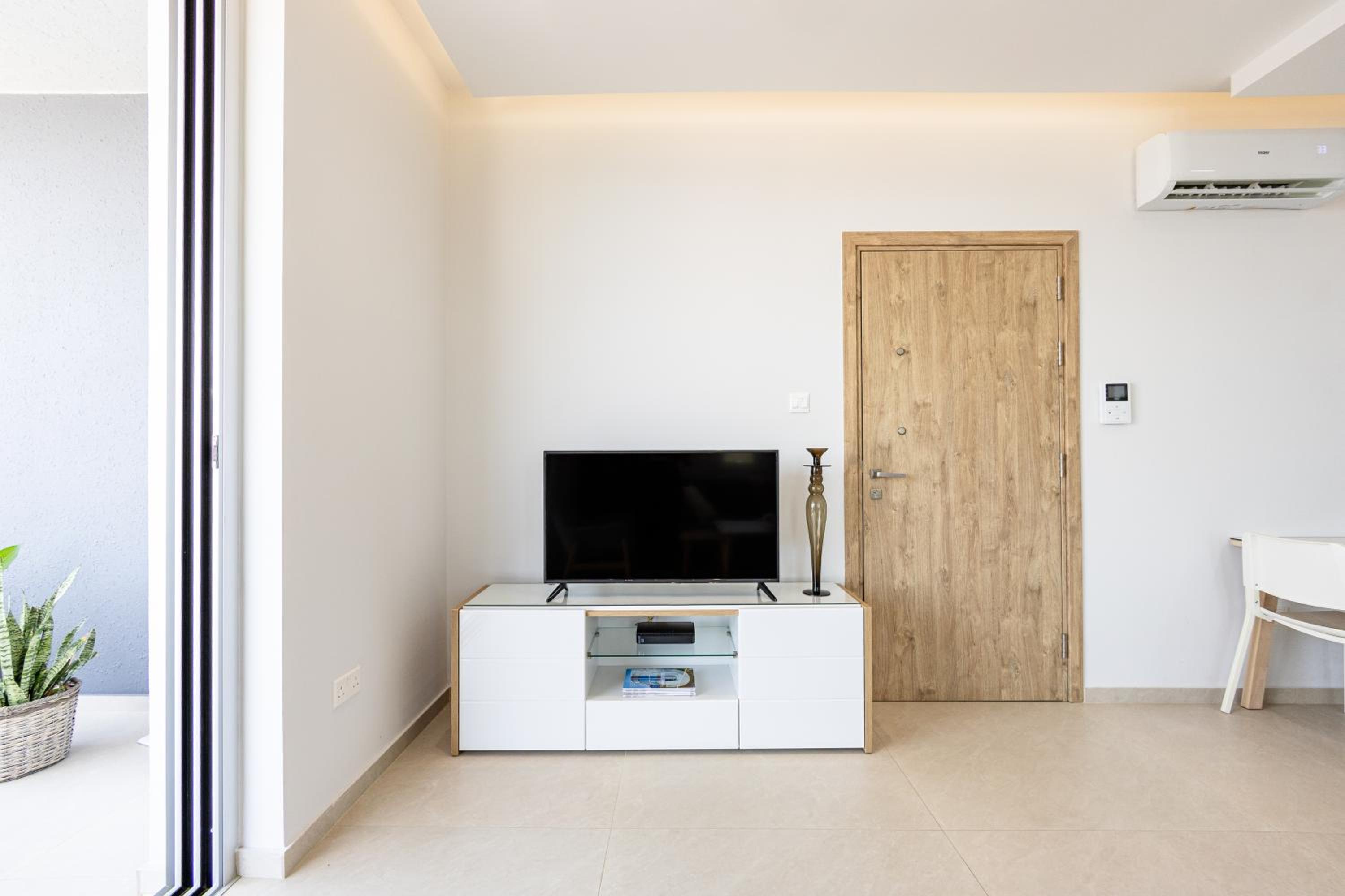 Rodoni Residence