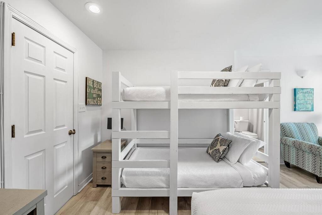 Photo 32