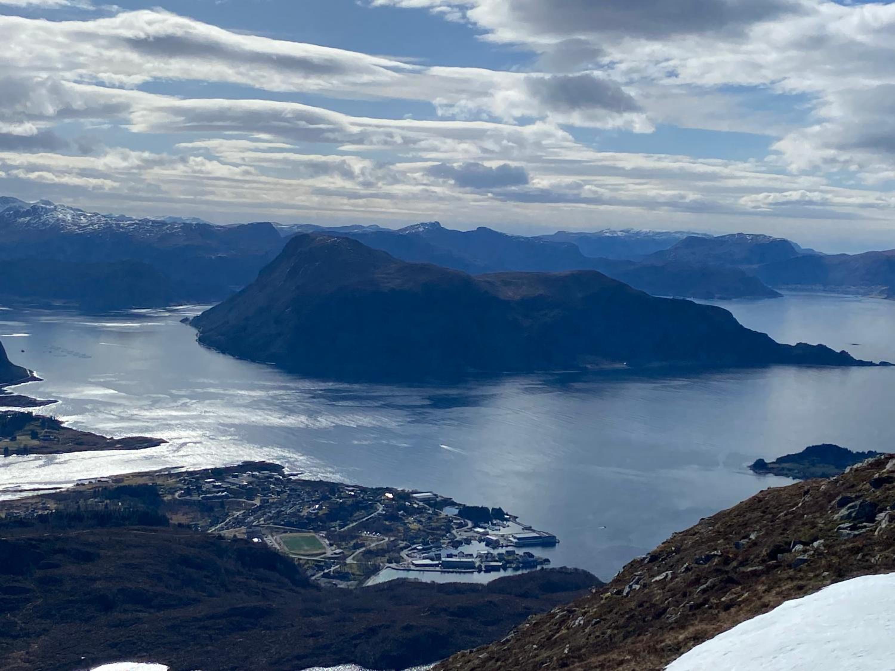 Sjarmerende hus i havgapet i Selje view 5