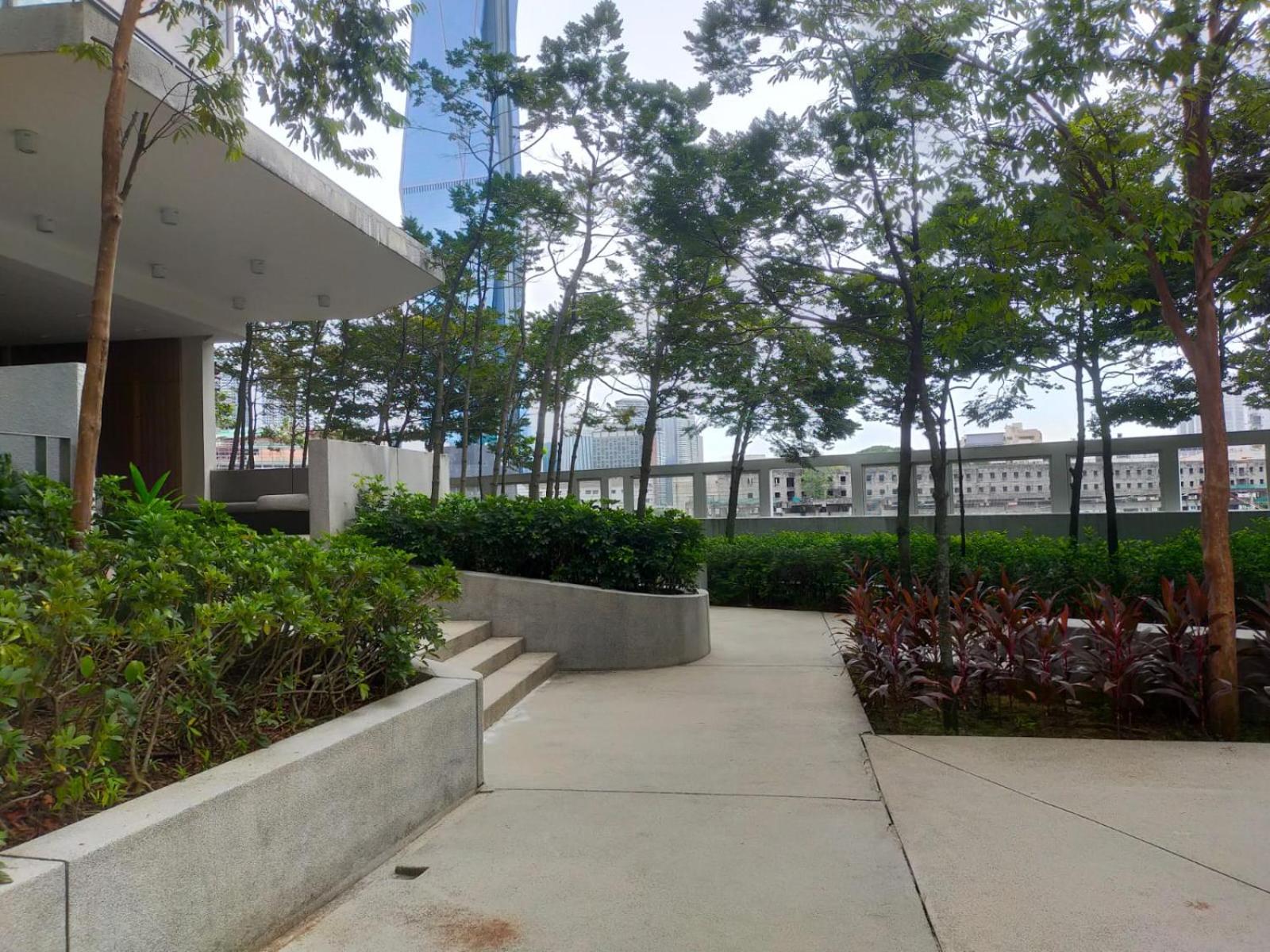 2-Bed Luxury Resort Robertson