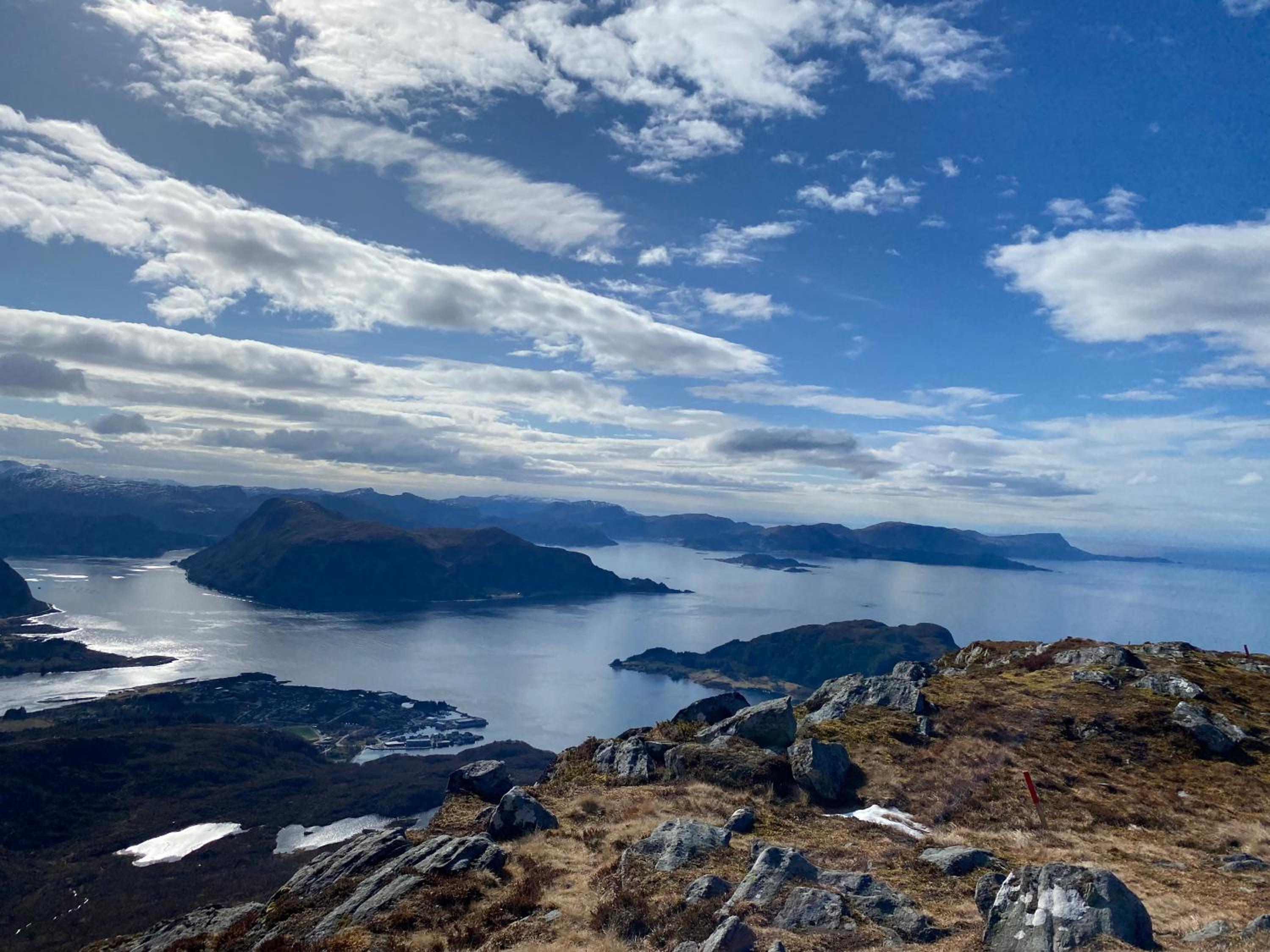 Sjarmerende hus i havgapet i Selje view 4
