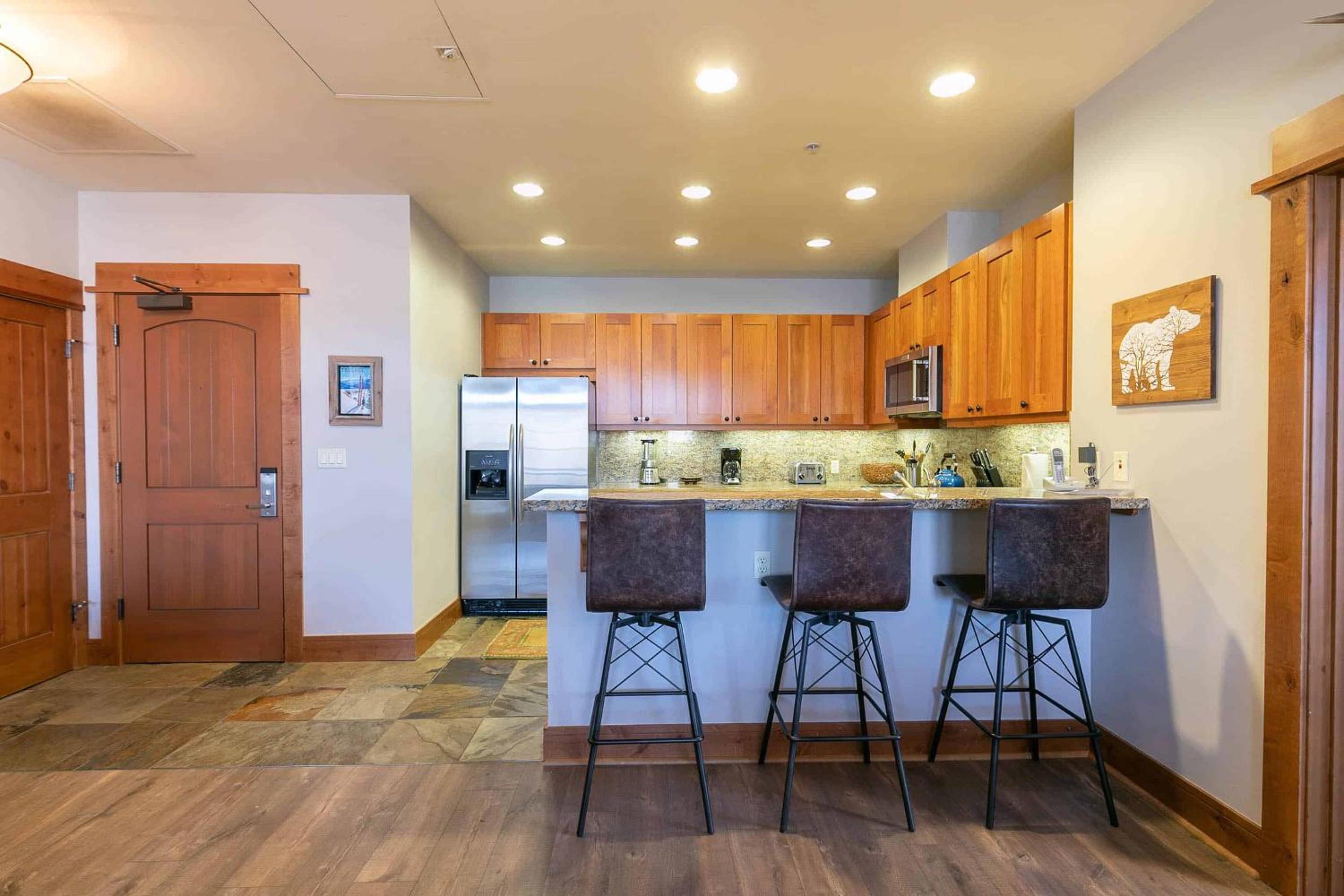 Lake Tahoe Vacations - Big Horn Lodge 501 by East West Hospitality - Property Image 16