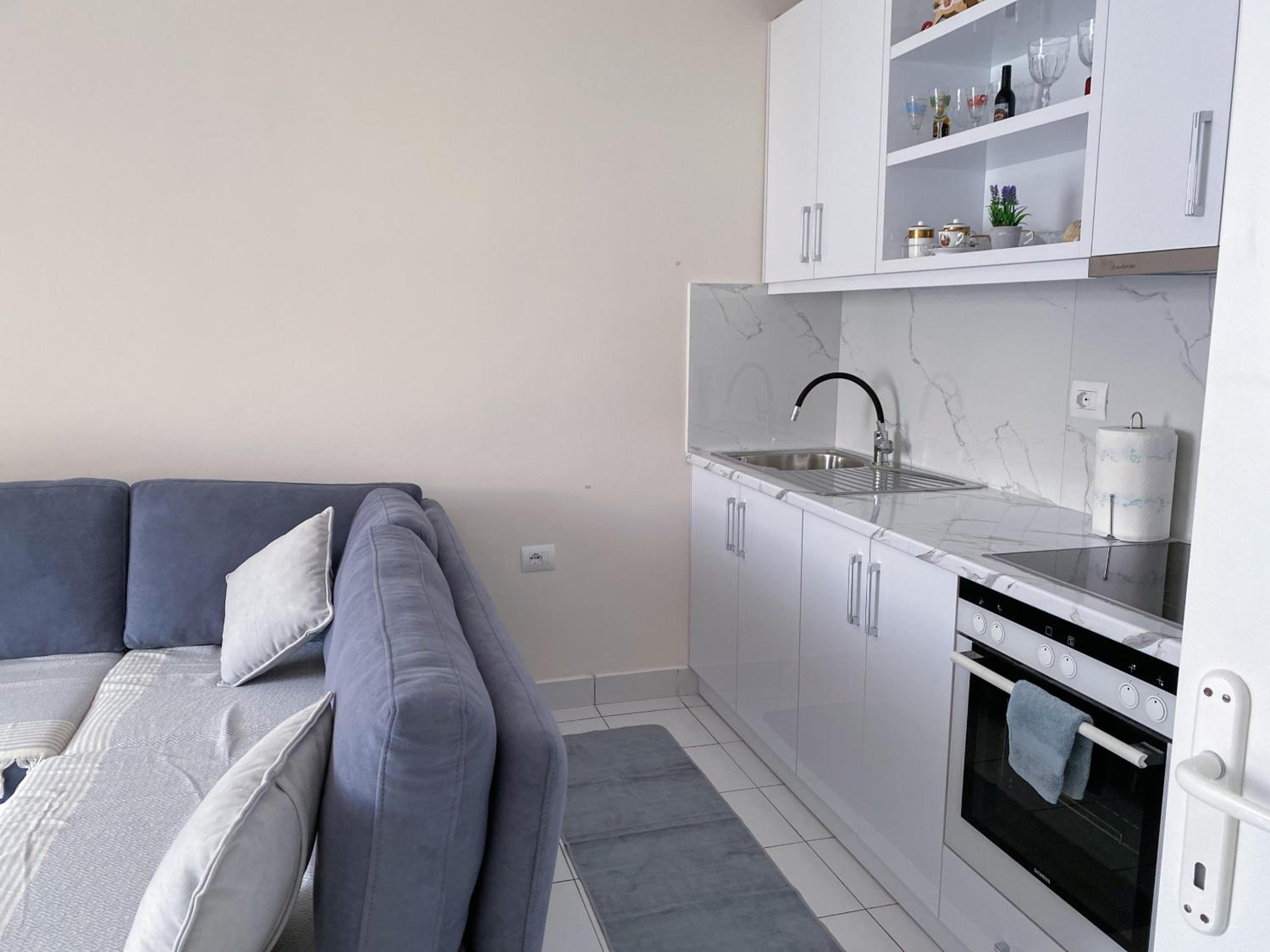 Seaside Apartment next to Ferry Terminal