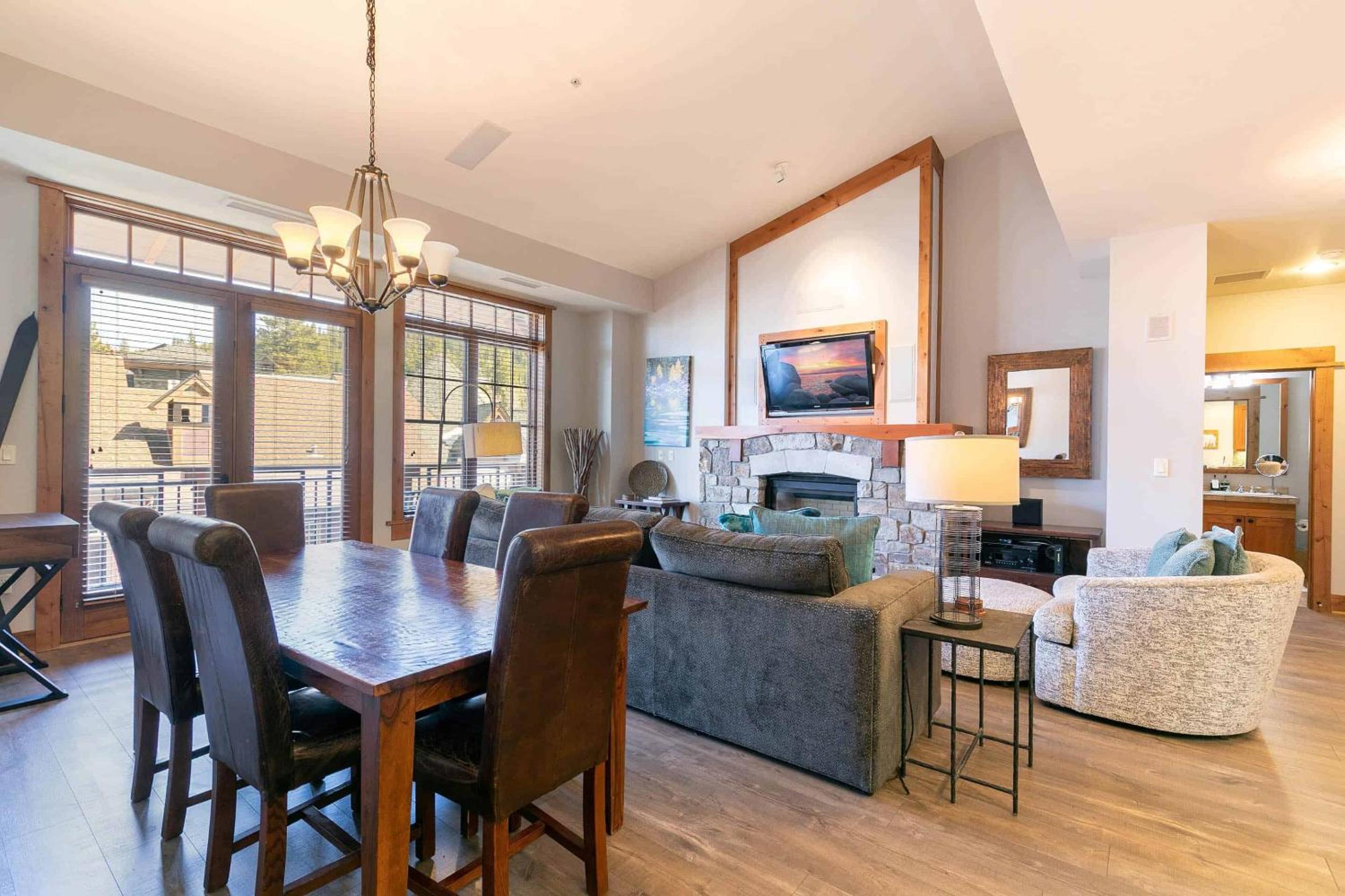 Lake Tahoe Vacations - Big Horn Lodge 501 by East West Hospitality - Property Image 15