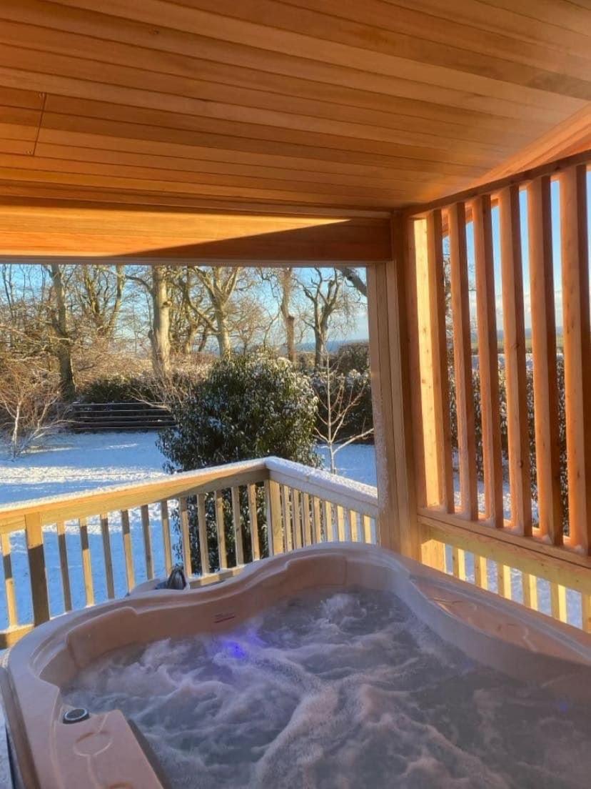 Homili Lodge
