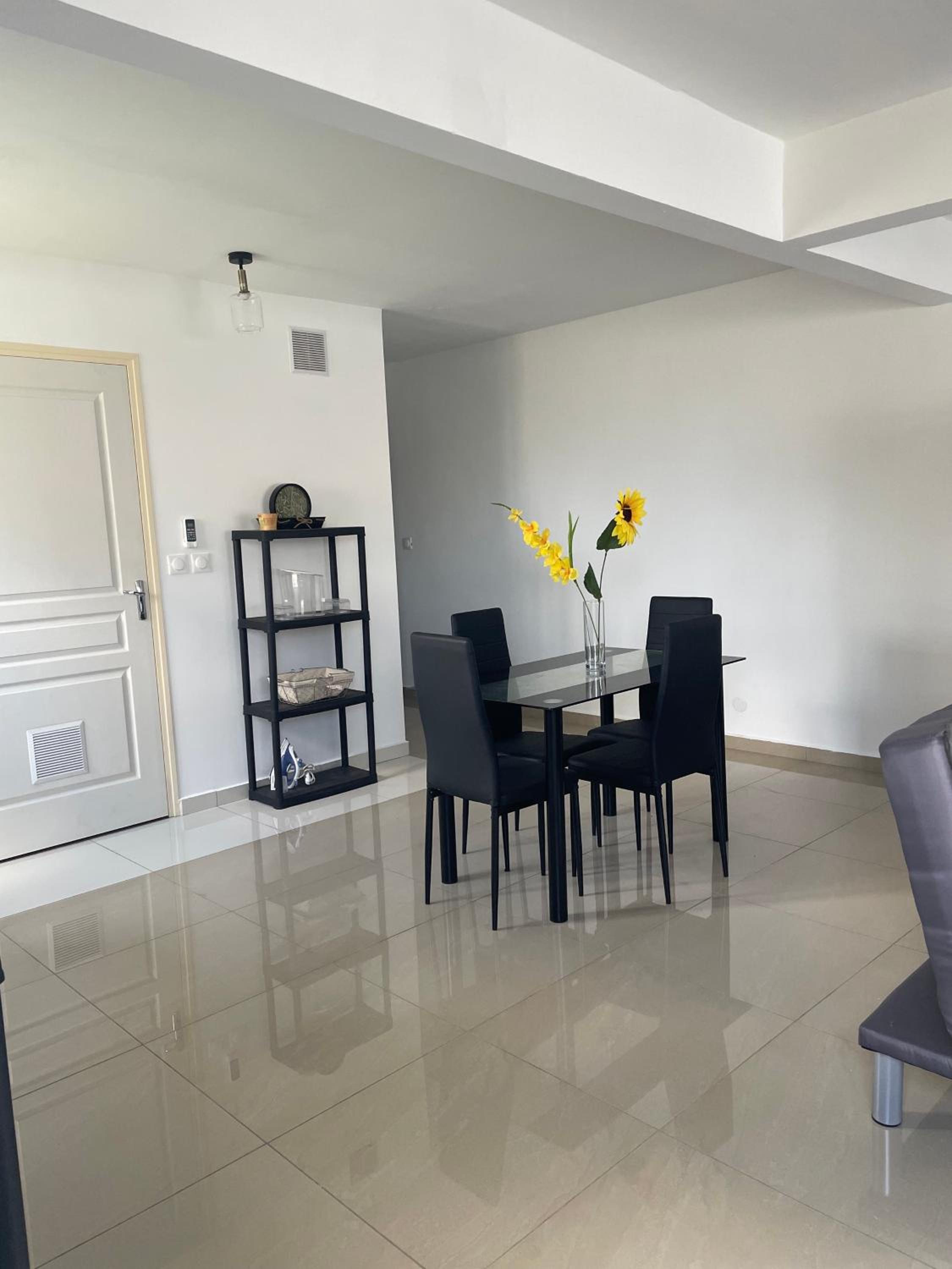 Magnifique appartement COZY proche de la mer view 2