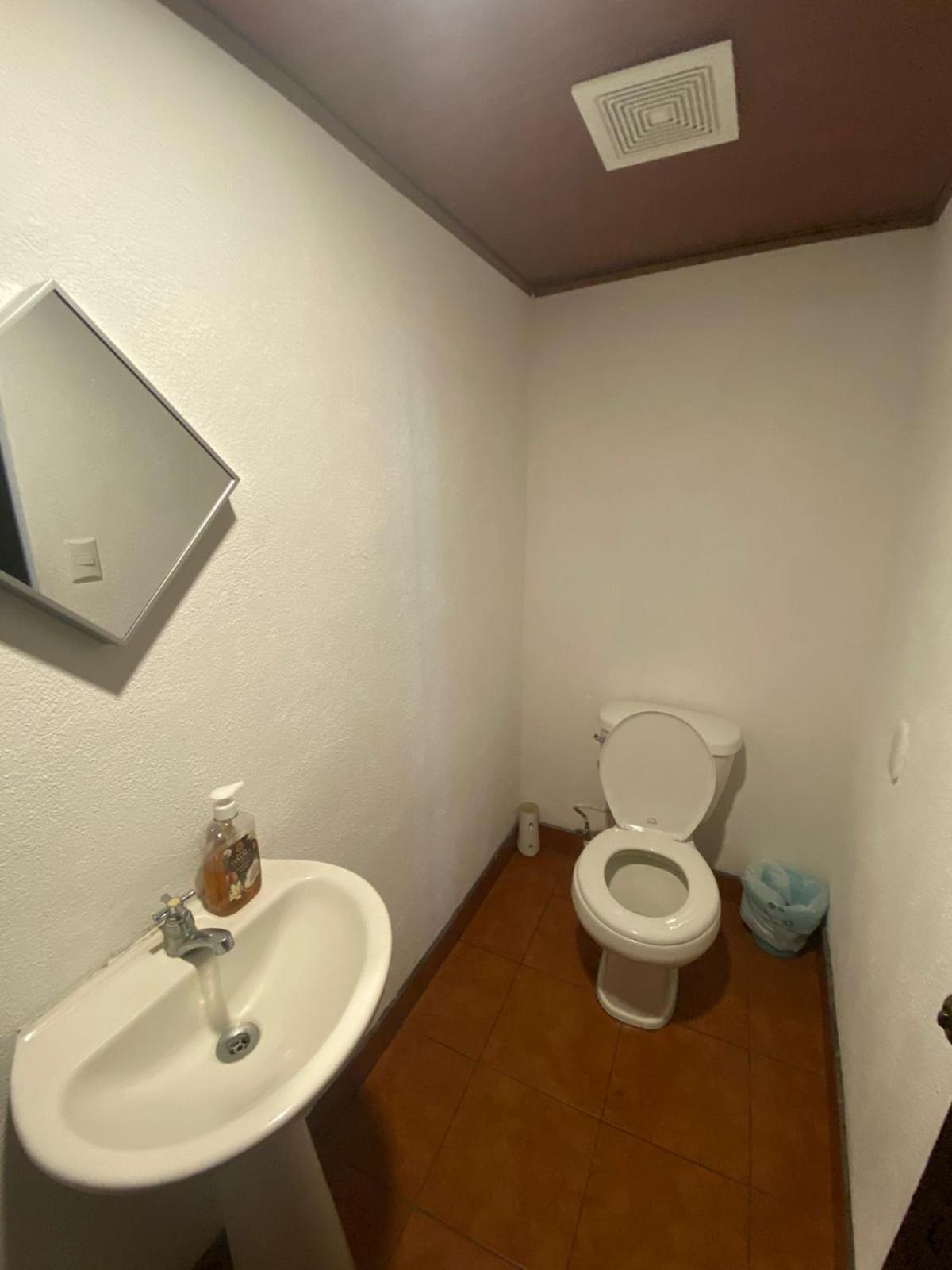 Hotel 17-52
