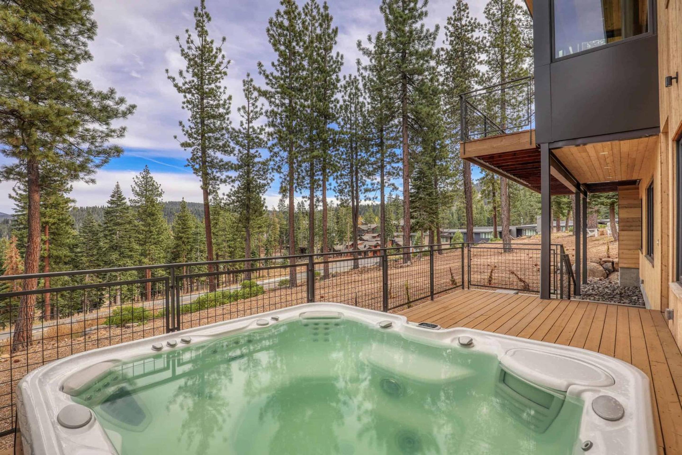 Boulders 15136 by East West Hospitality view 5