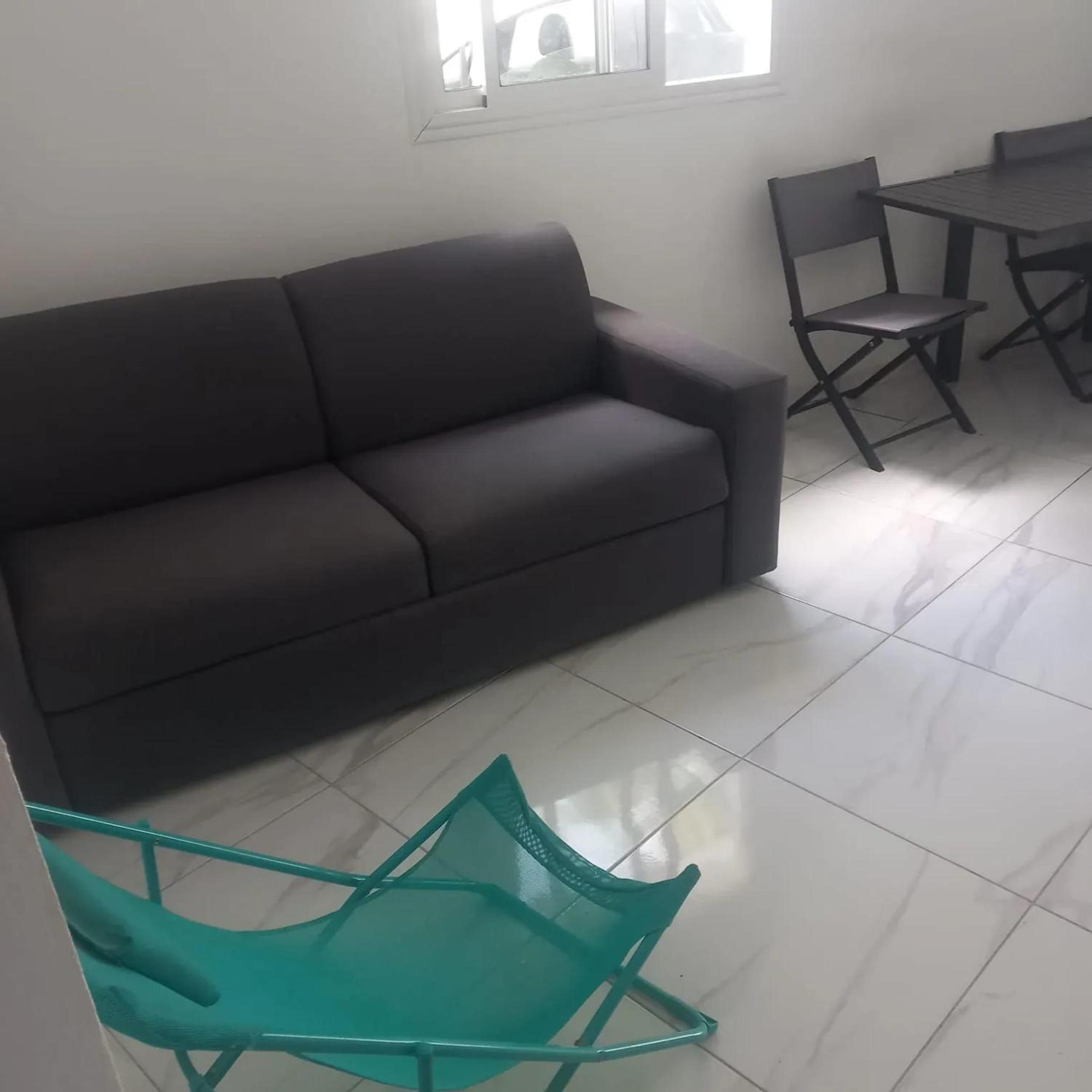Appartement charmant avec piscine privée à Sainte-Marie, 40 m² view 2