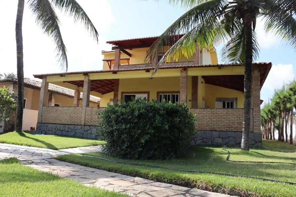 Beautiful house by the sea in Barra do Cunhaú