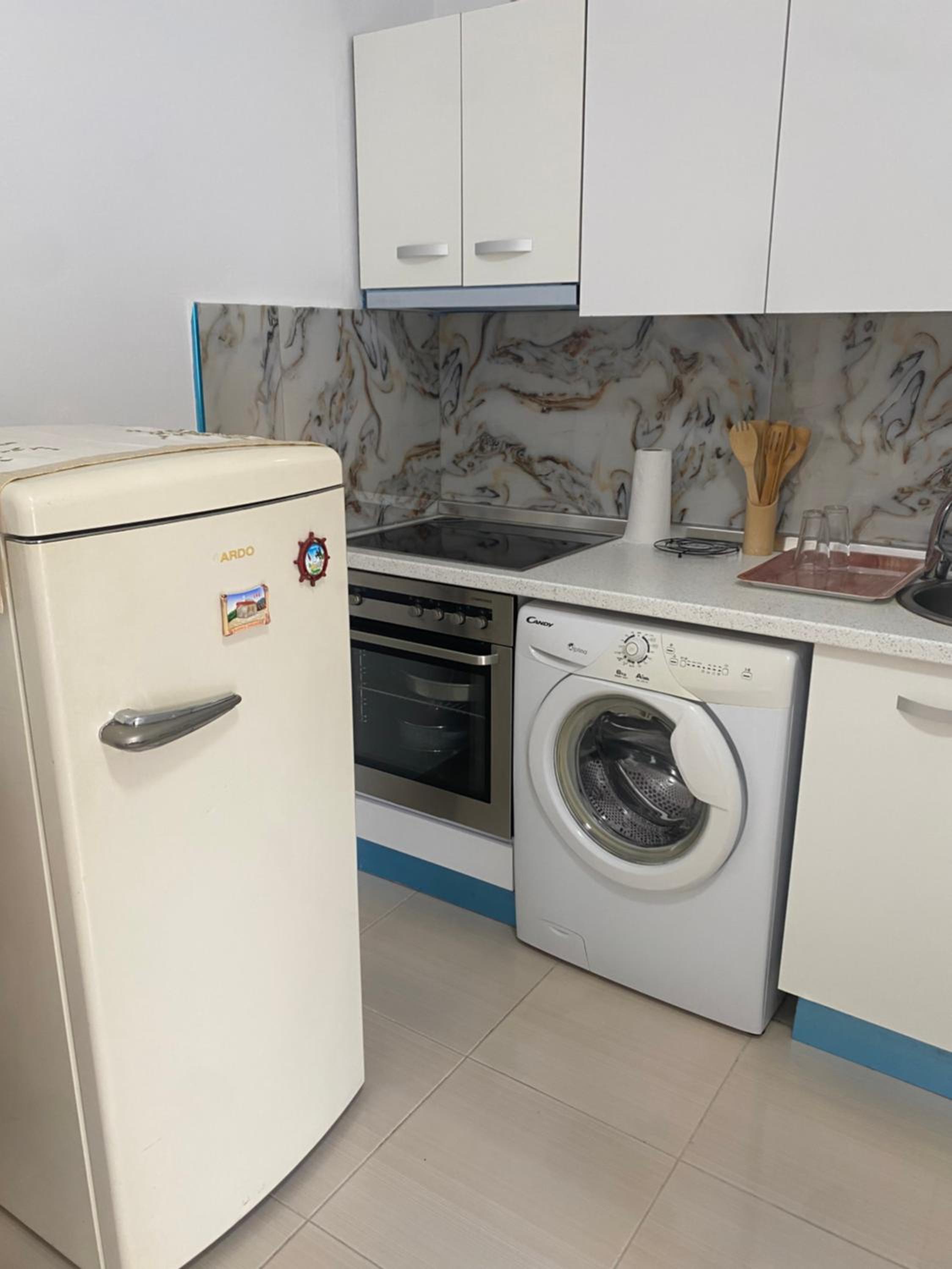 Quiet one bedroom apartament- Dajti view