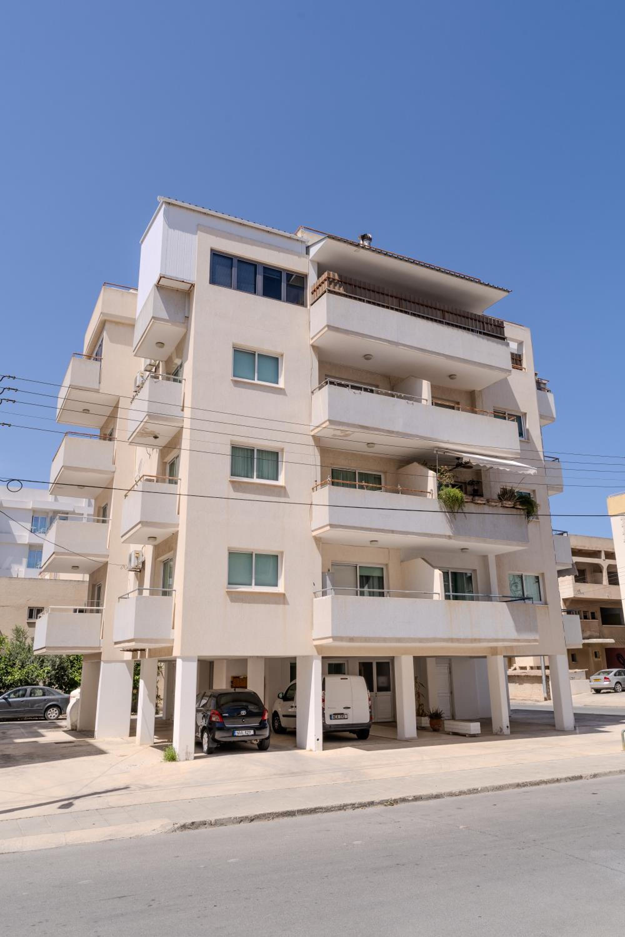 Helios Mackenzie 1 BDR, 3 min walk to the sea view 5