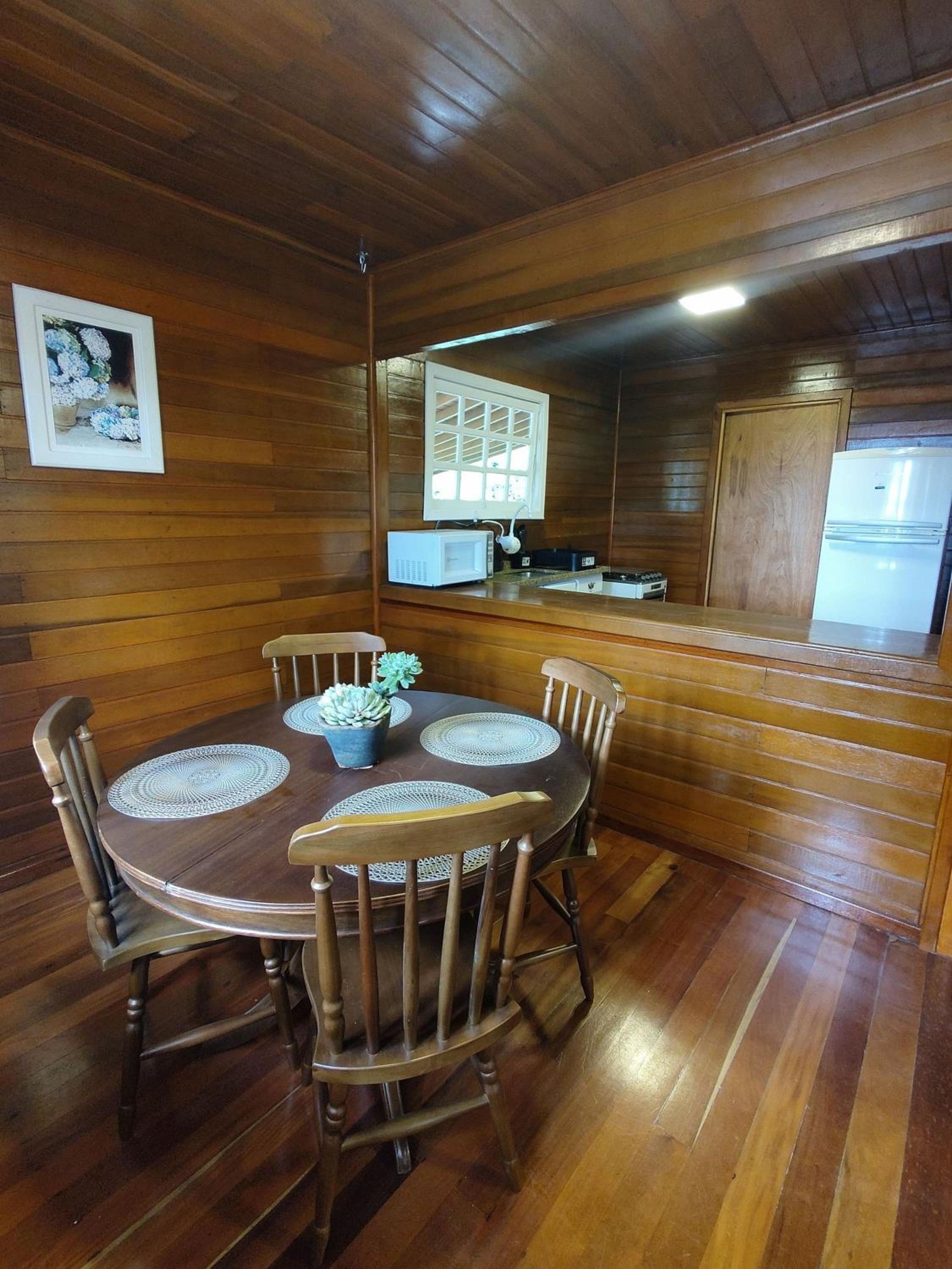 Monte Felice Stay - Chalé do Bosque
