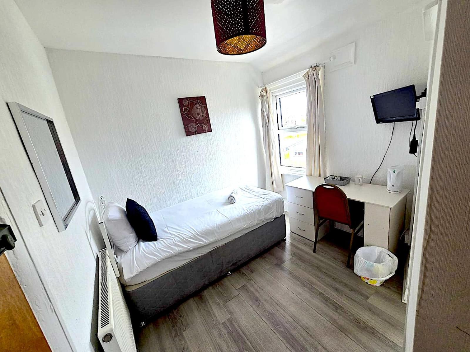 Henson hotel