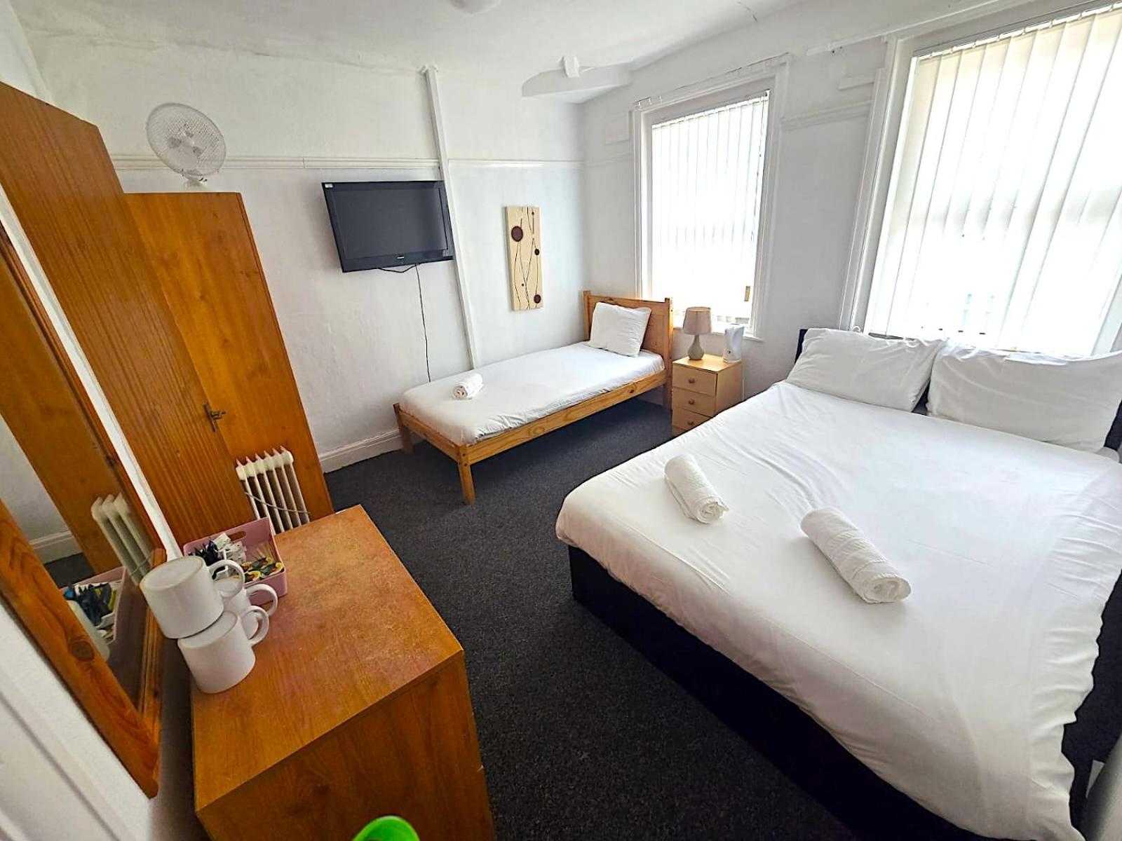 Henson hotel