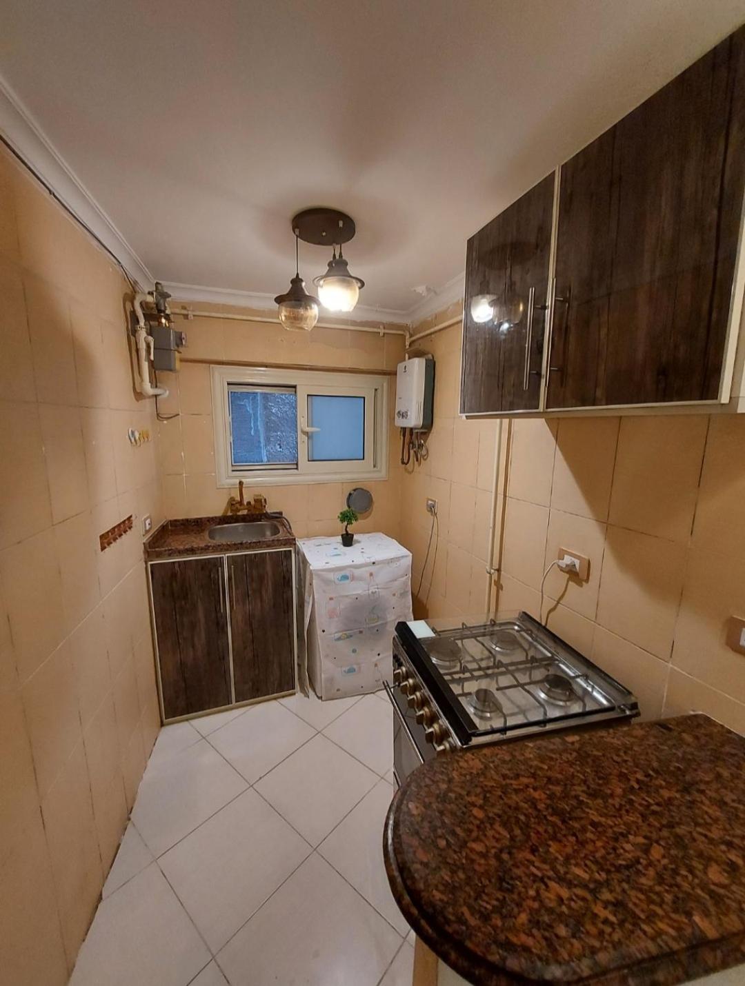 Alexandria Seaview studio