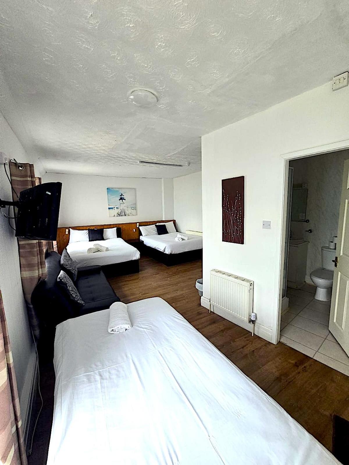 Henson hotel