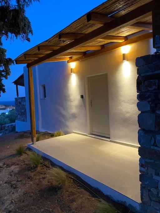 Yannis Boutique Cycladic House