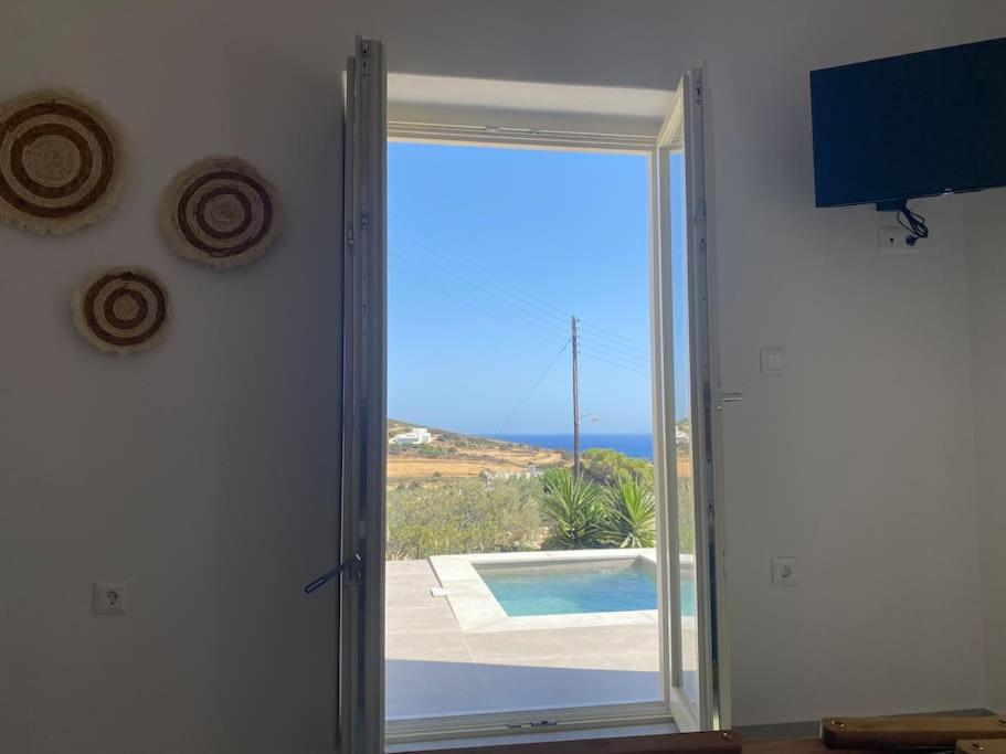 Yannis Boutique Cycladic House