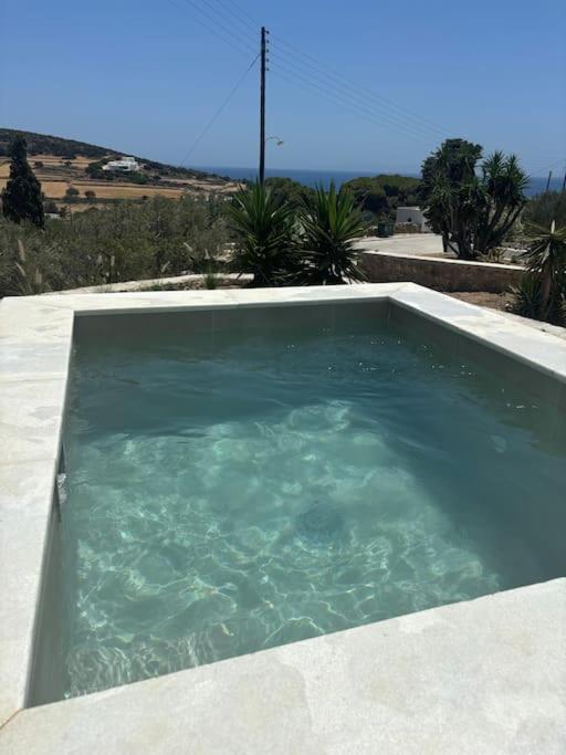 Yannis Boutique Cycladic House