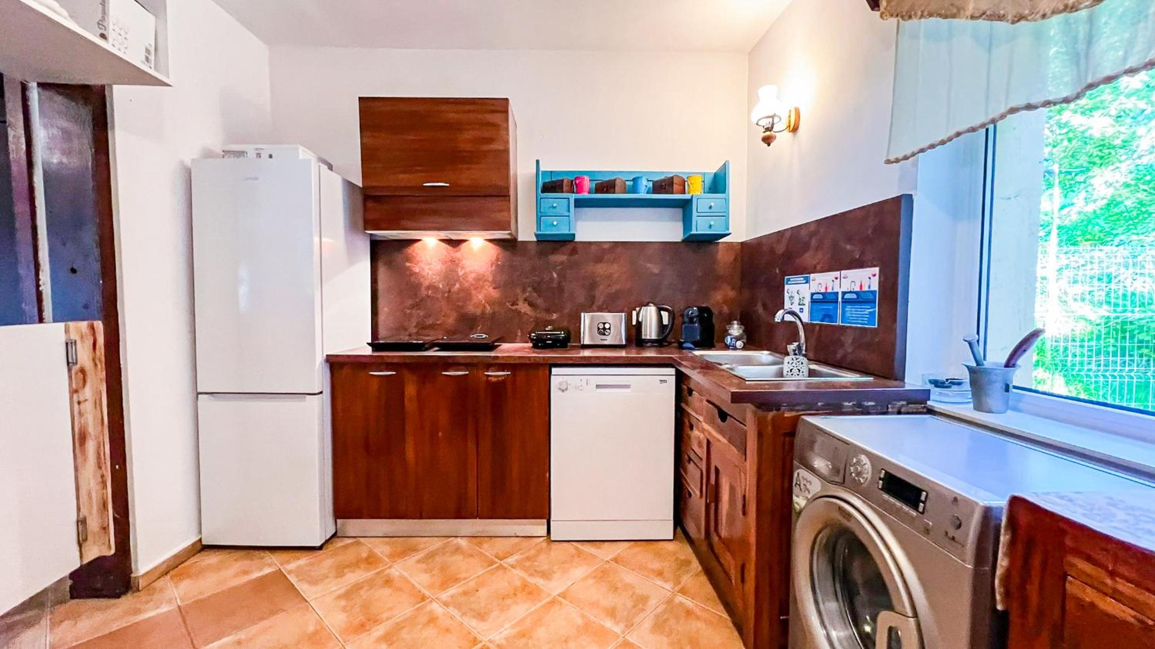 Photo 72