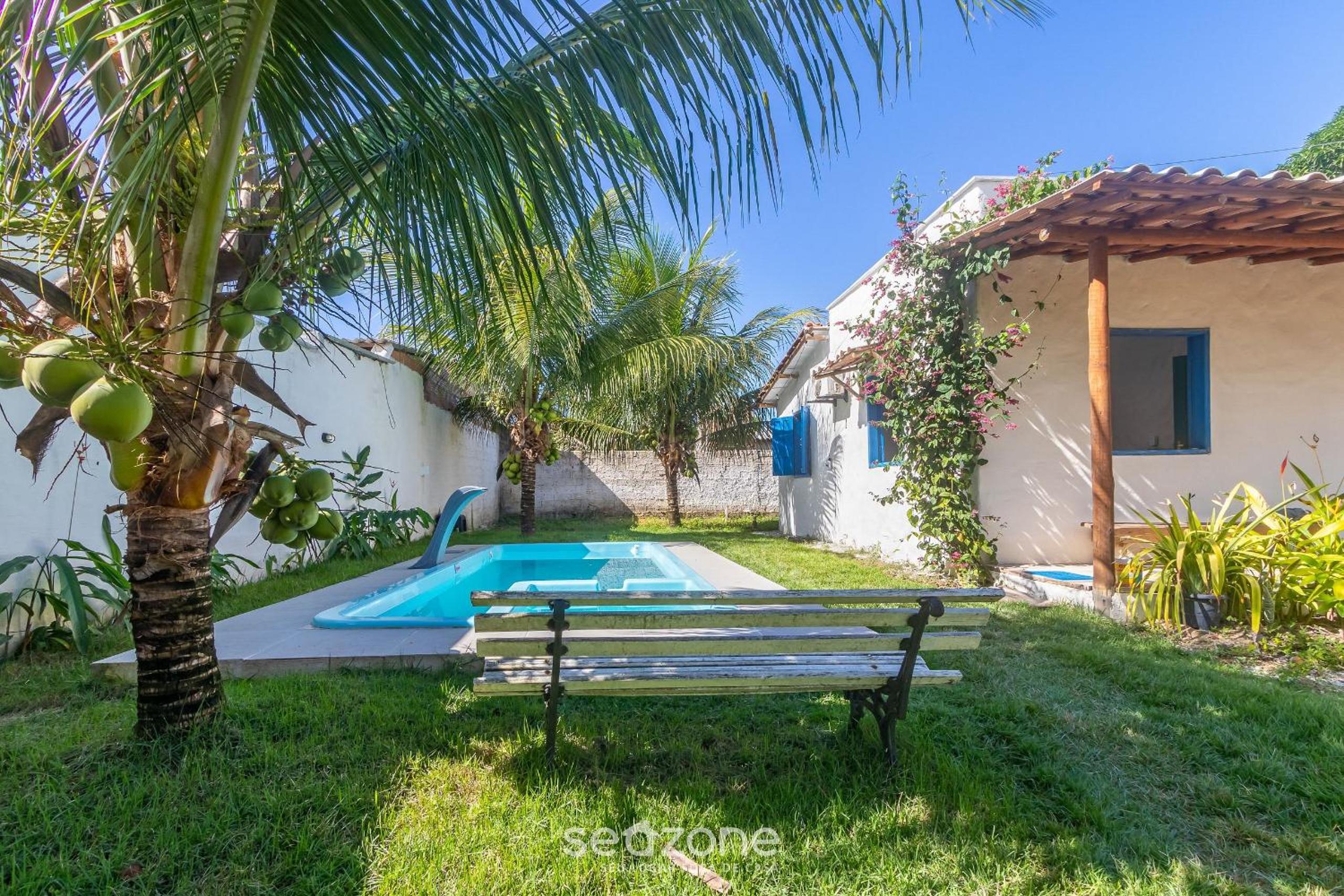 Casa privativa perto da praia Taperapuan - RSB131