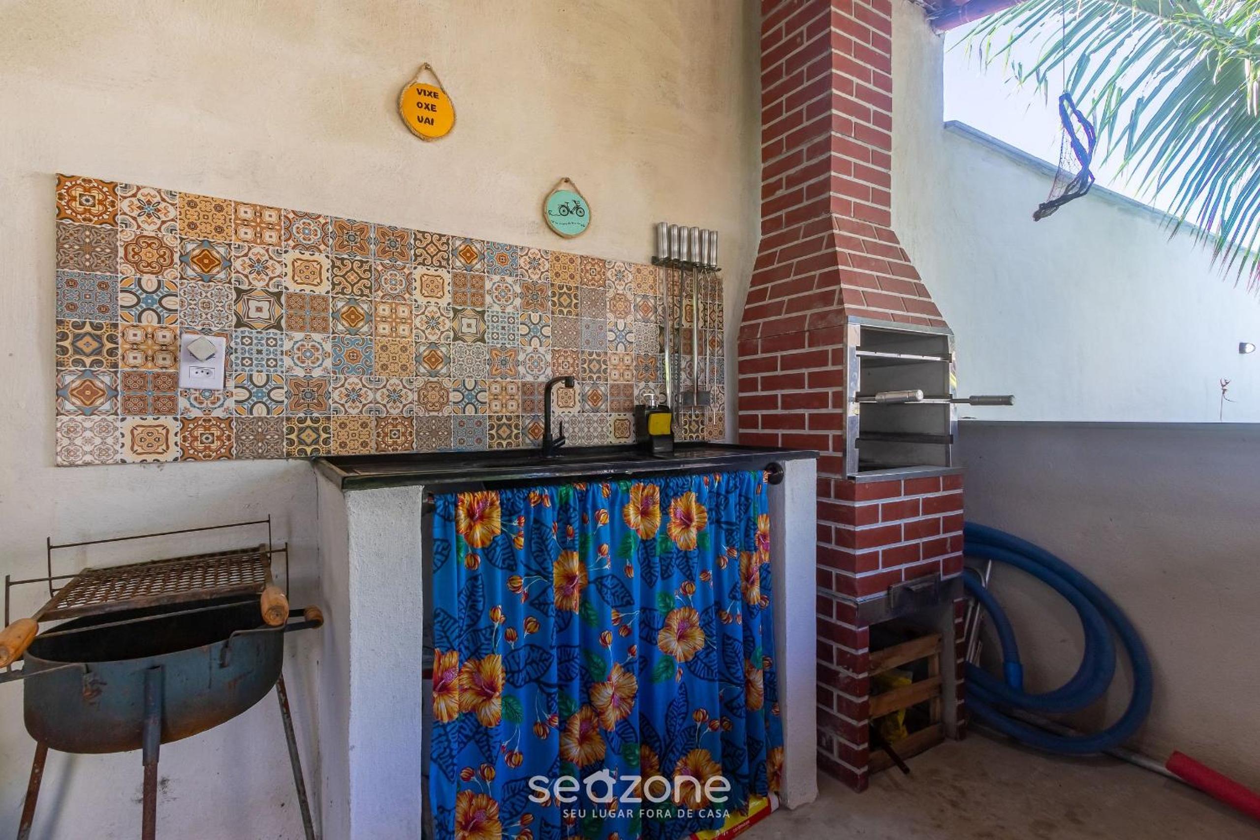 Casa privativa perto da praia Taperapuan - RSB131