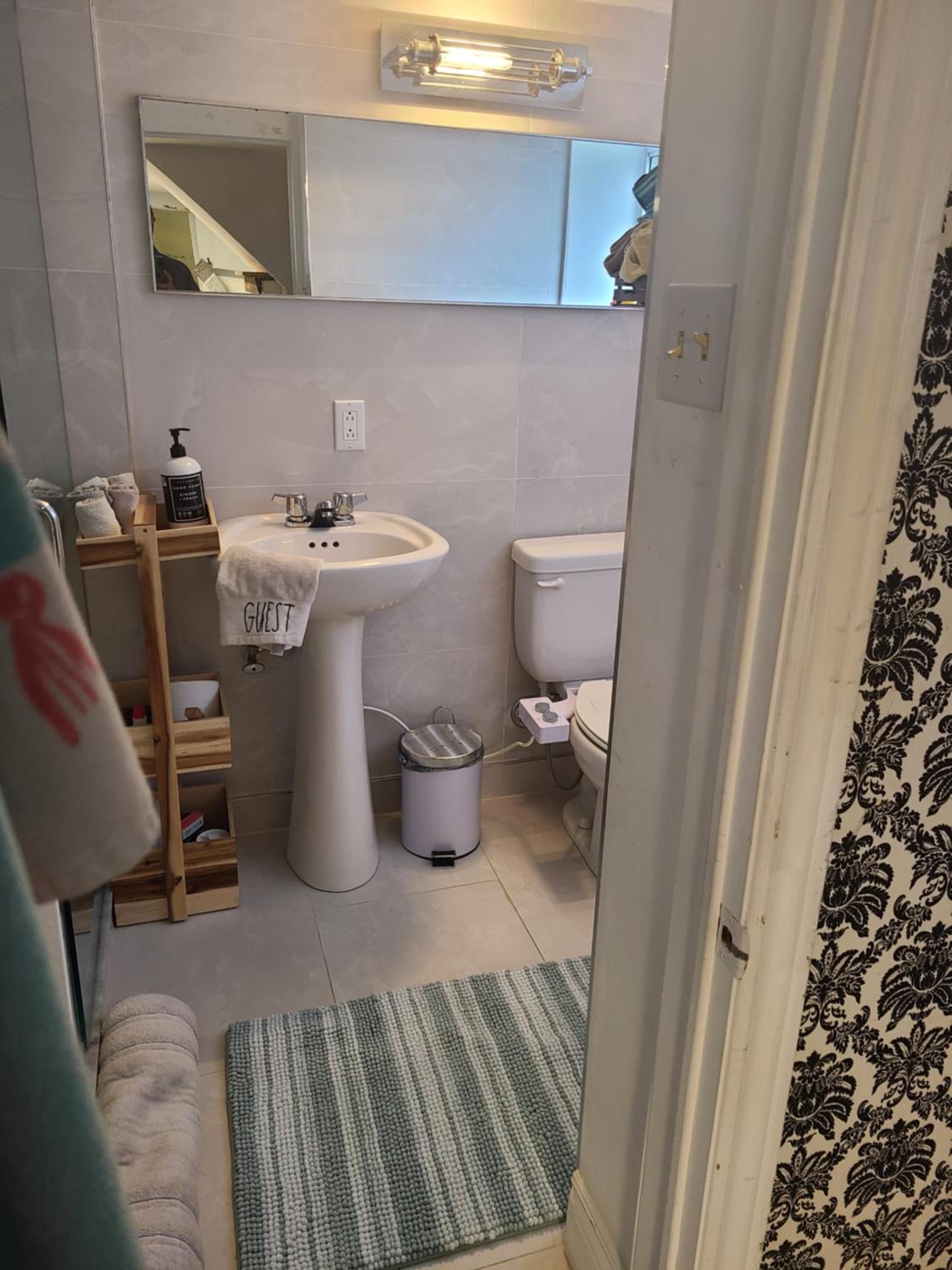 Netzero home with separate Ecoapt Bsmt