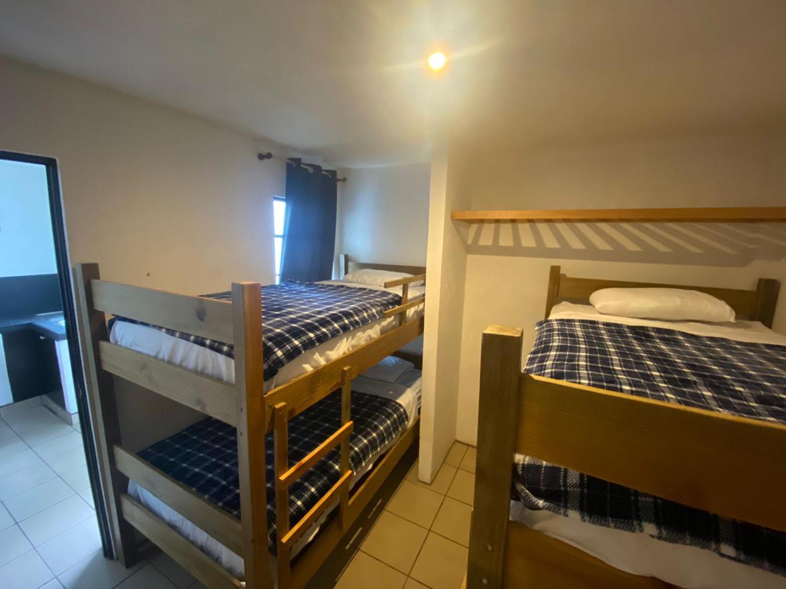 Hotel 17-52