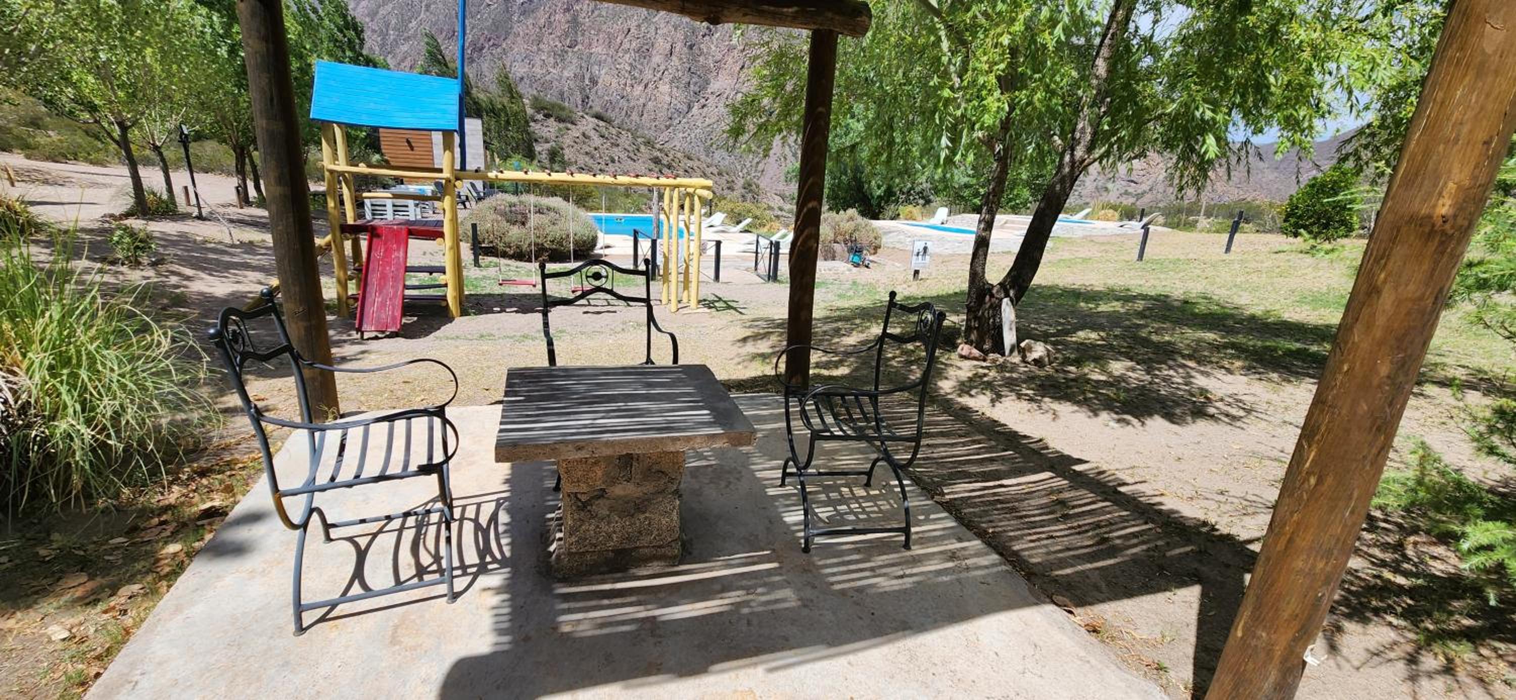 Cabaña confortable en complejo Vistacalma