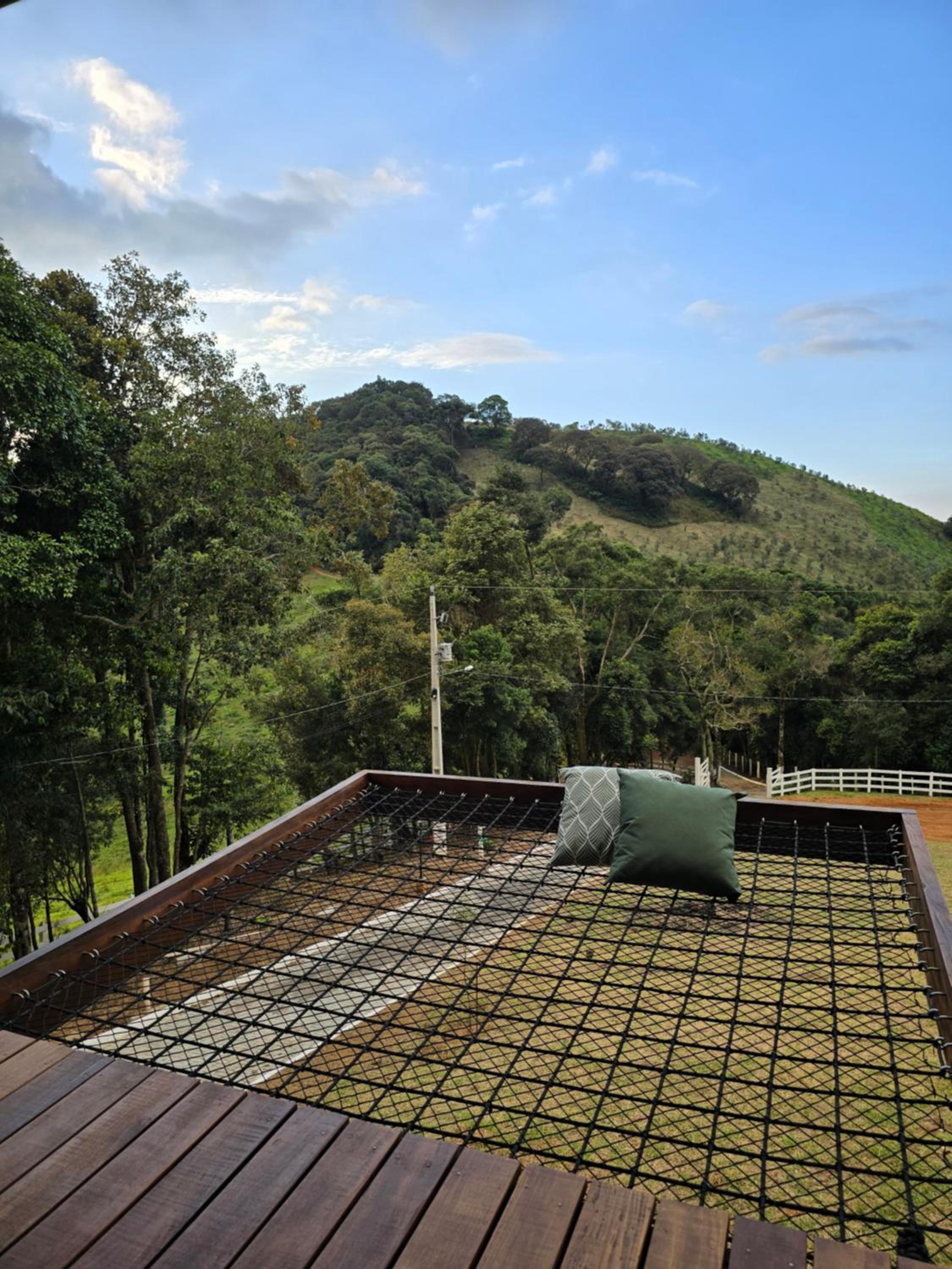 POUSADA QUINTAL DAS OLIVEIRAS