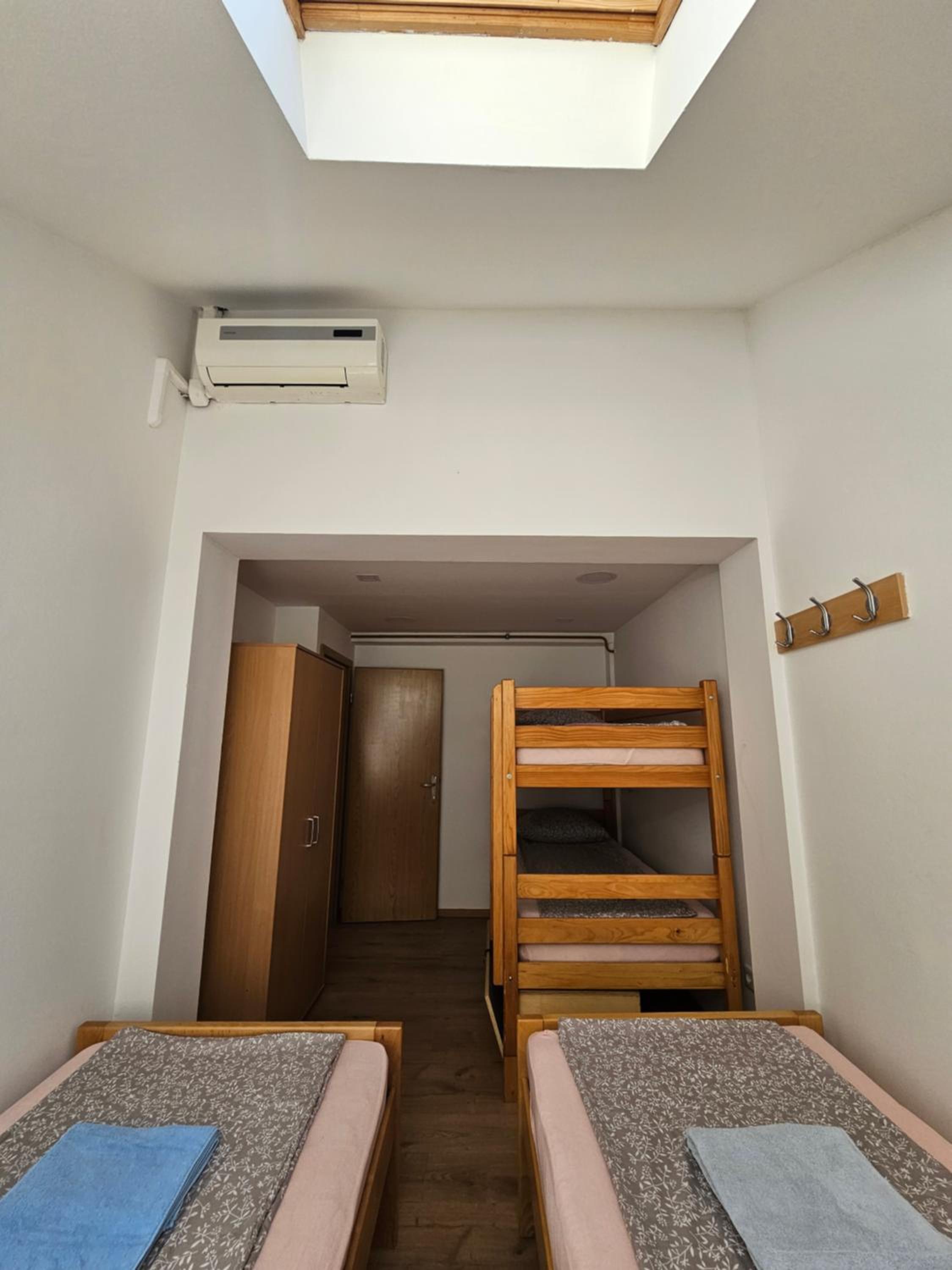 Leopold Chillout Hostel
