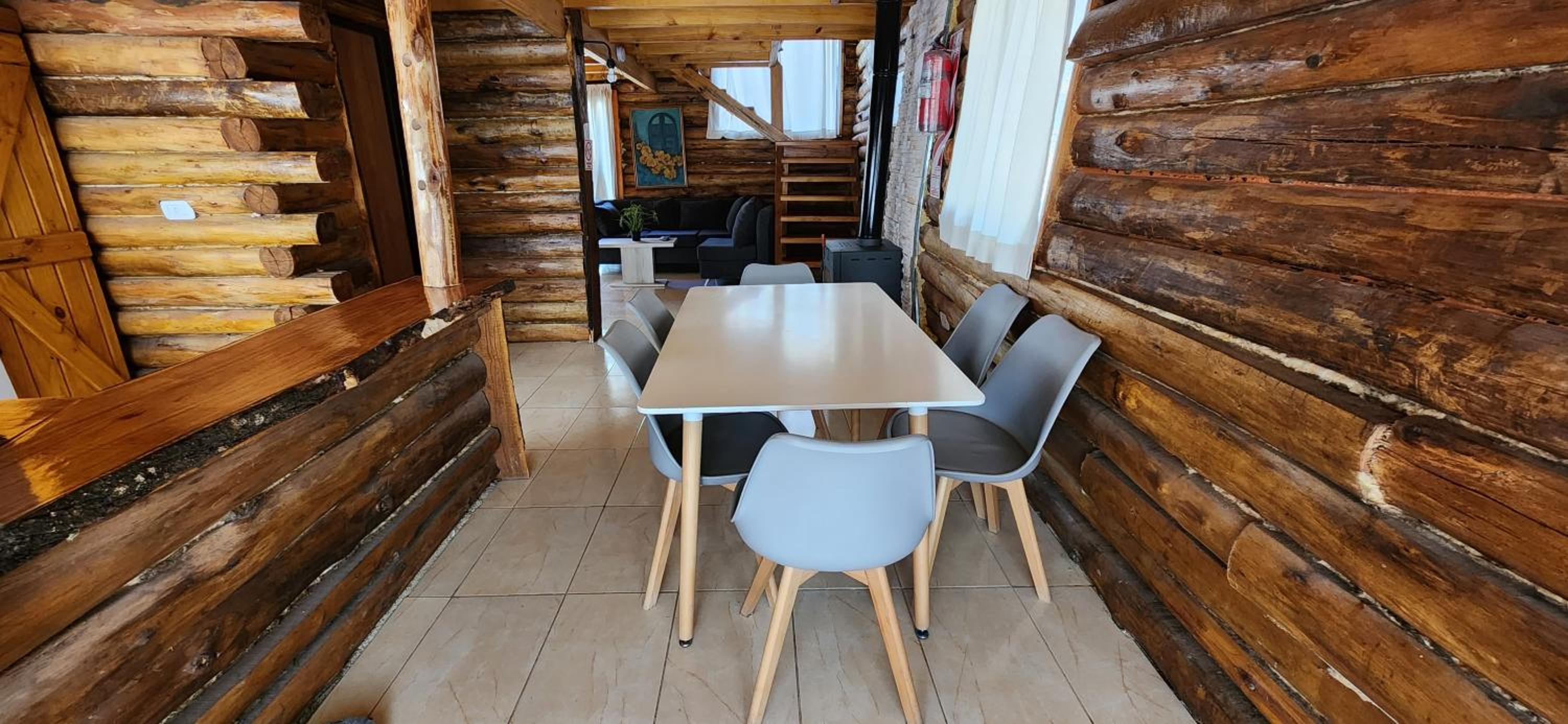Cabin by the Mendoza River