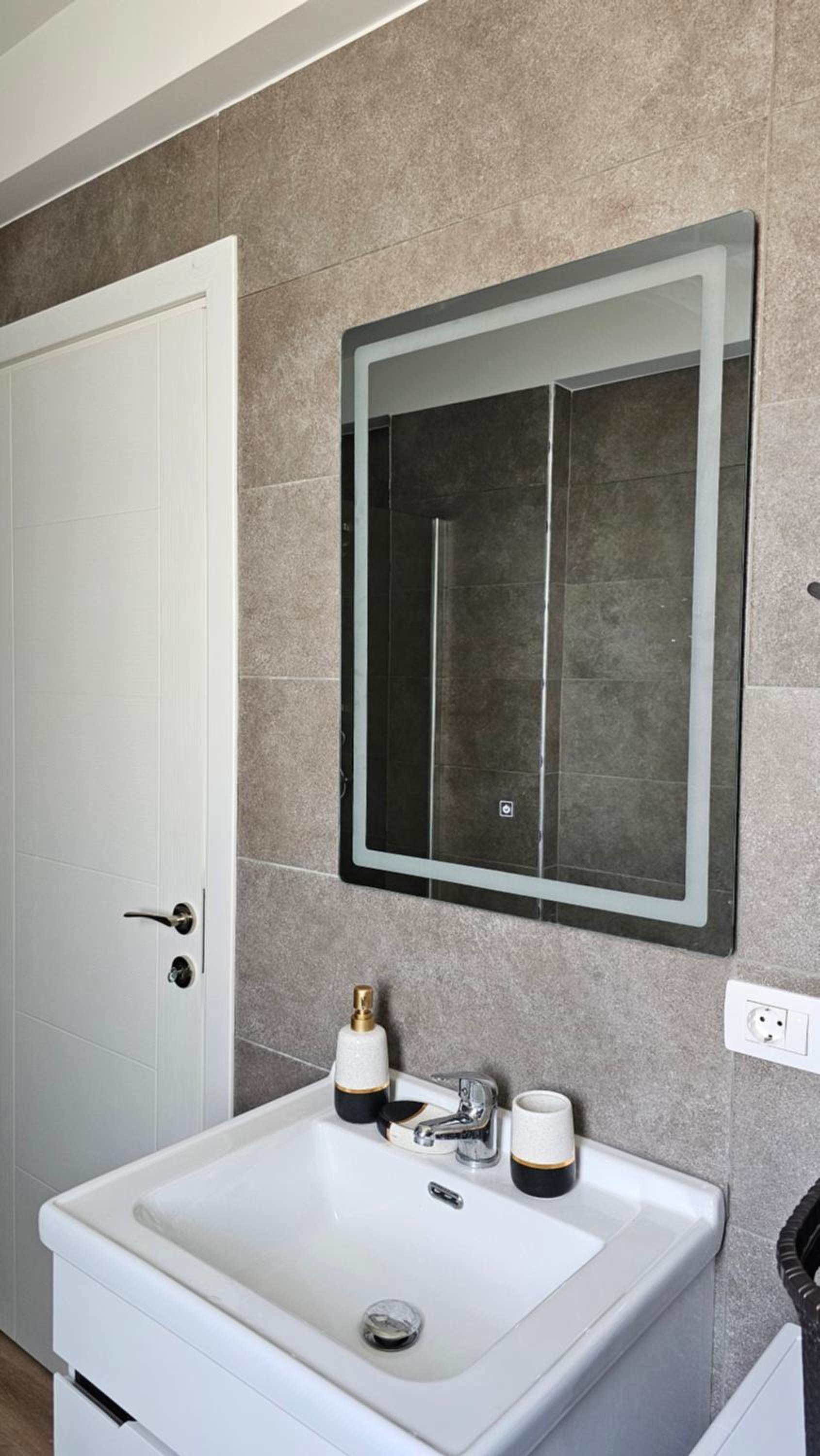 Tirana Airport Apartment