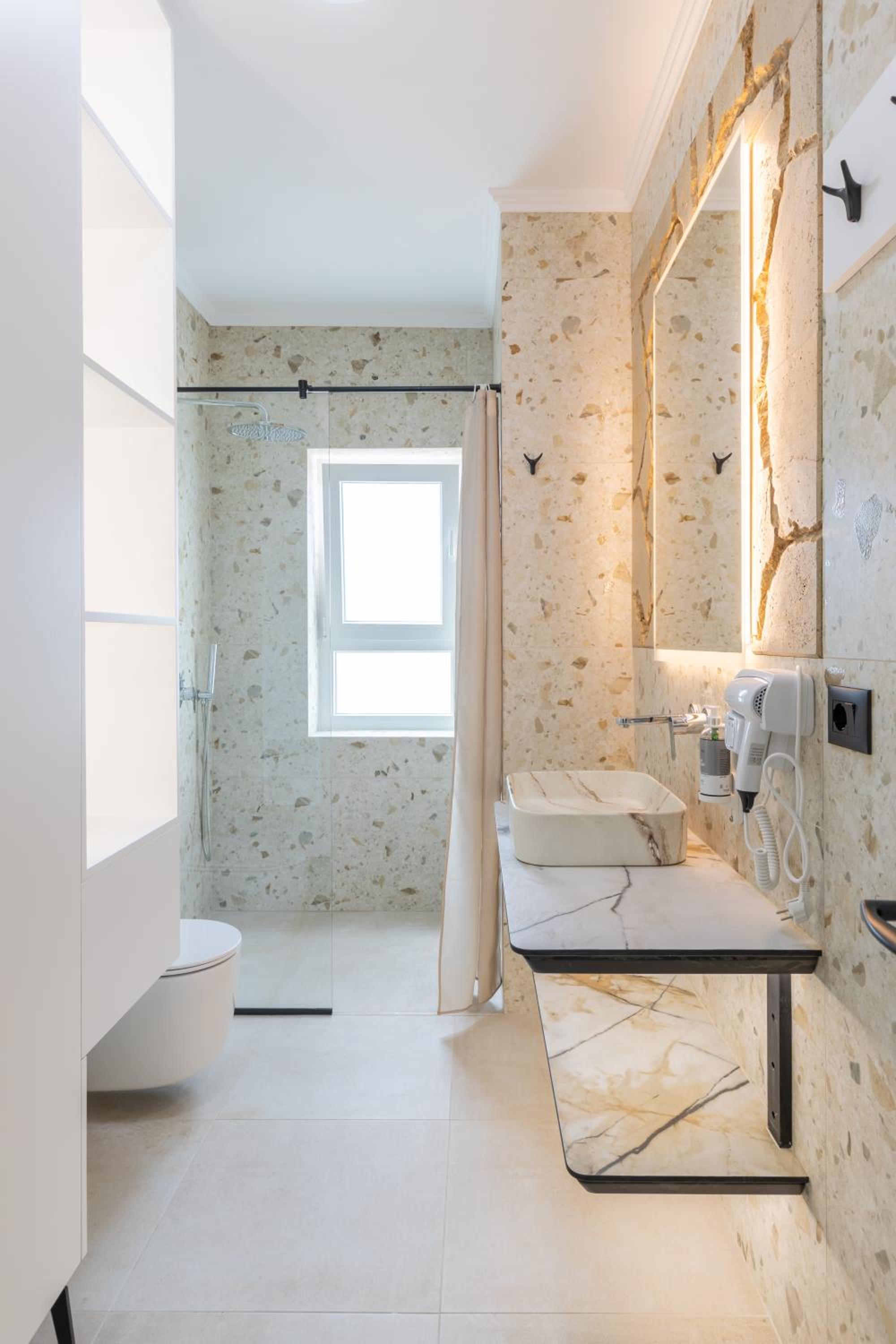 The view - Mimosa, Luxury, Central, Free Parking