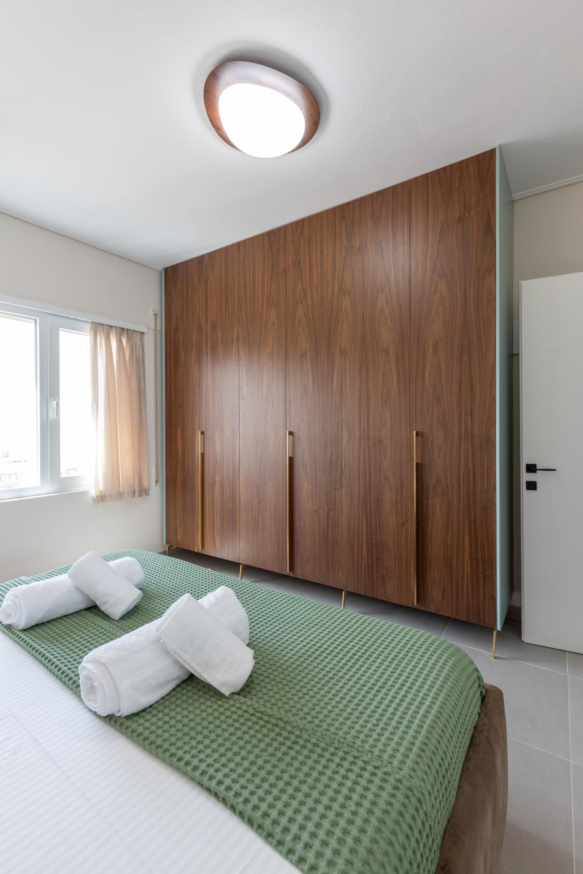 The view - Mimosa, Luxury, Central, Free Parking
