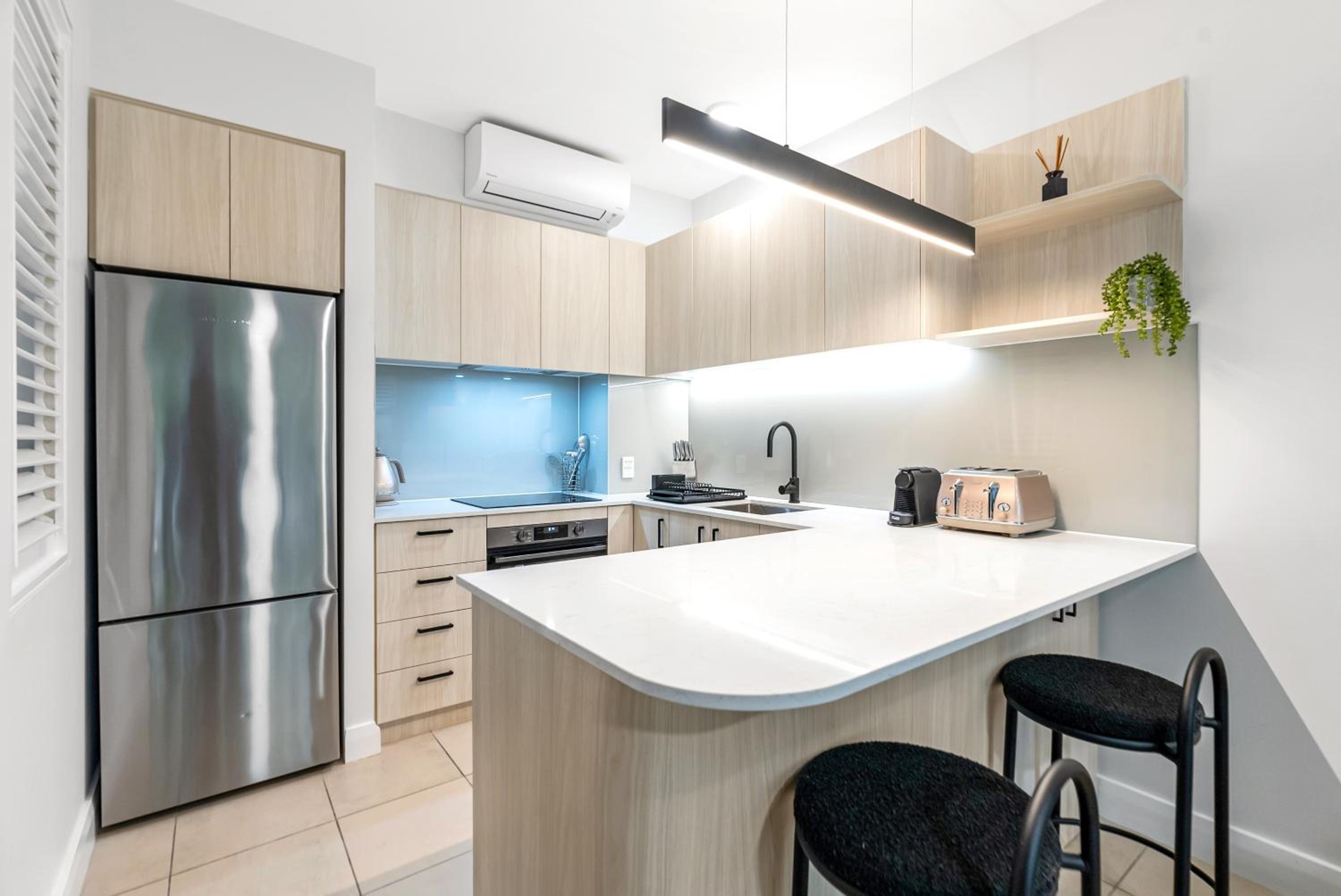 Elysium Private Accommodation at Beach Club & Spa