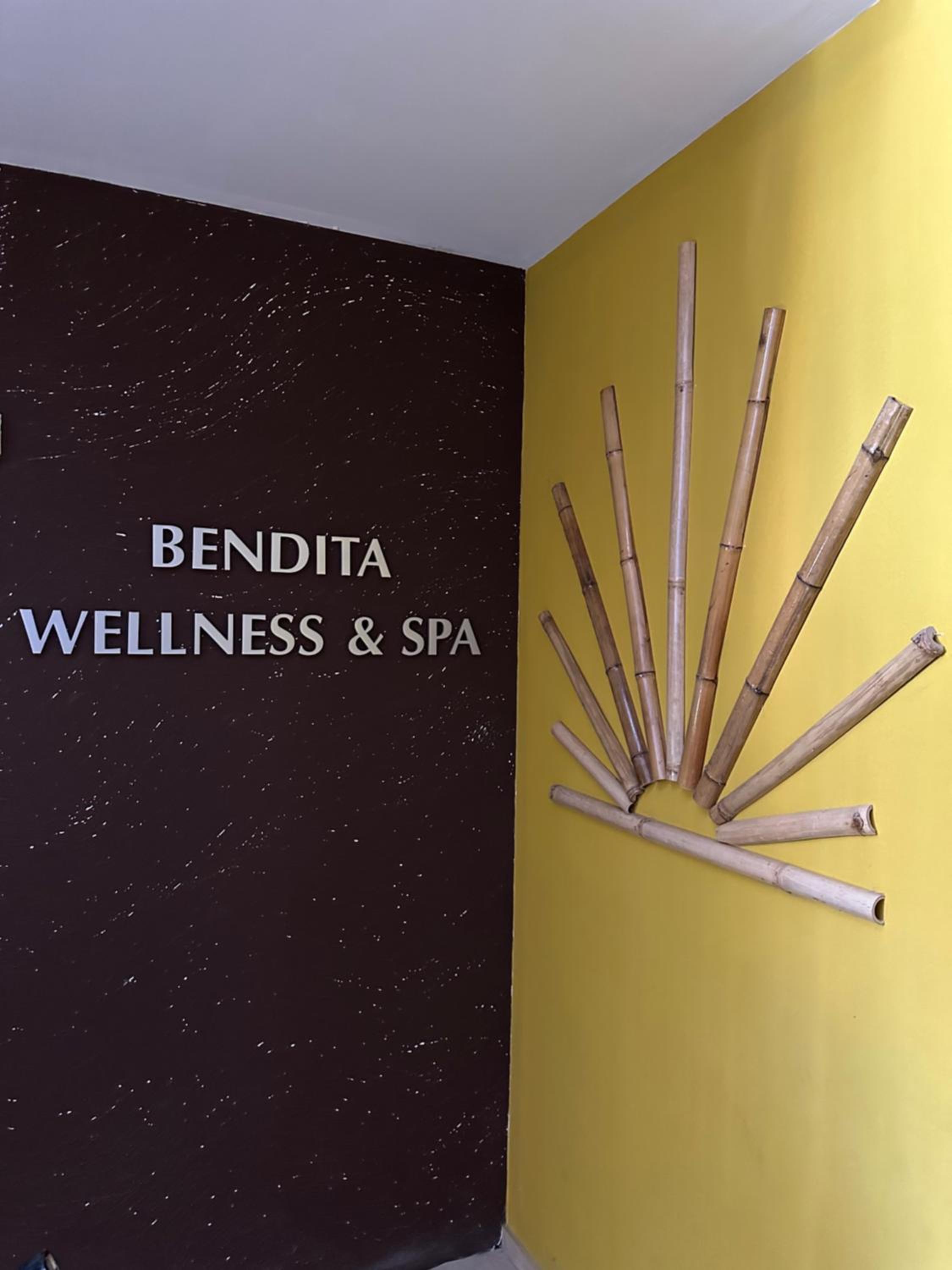 Golden Sands - Bendita Mare