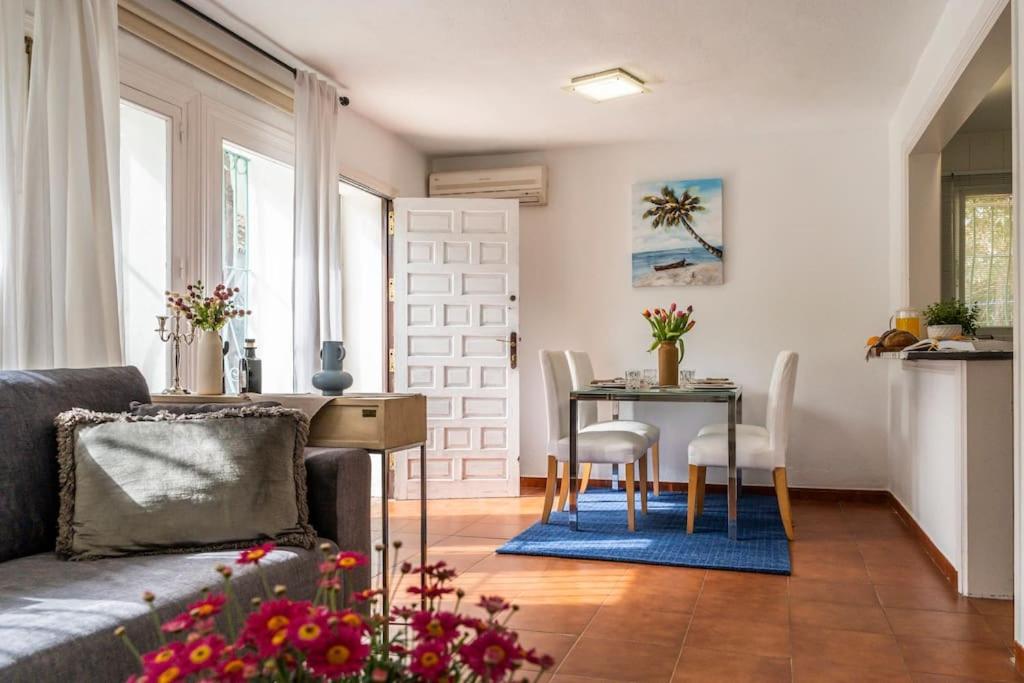 Elviria Beachside House Marbella