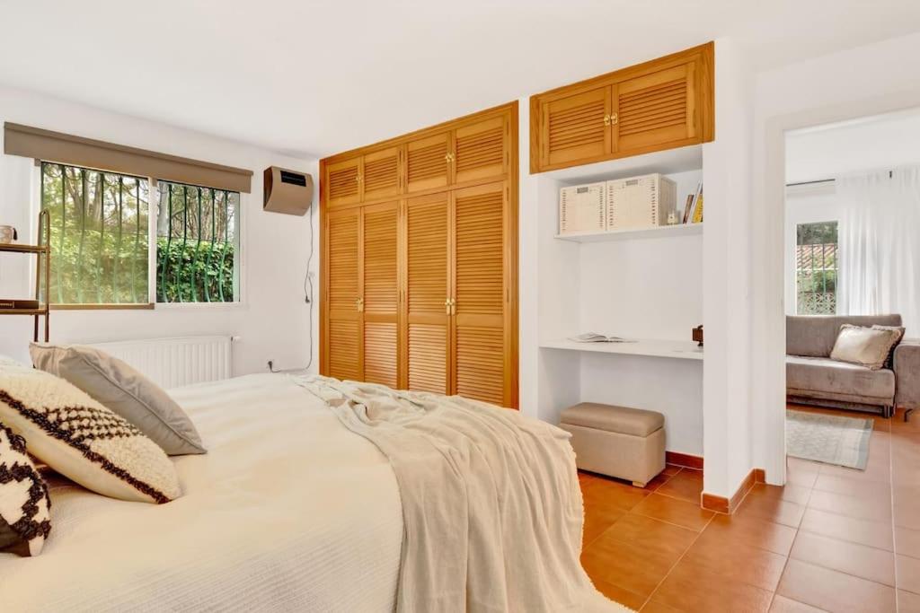 Elviria Beachside House Marbella