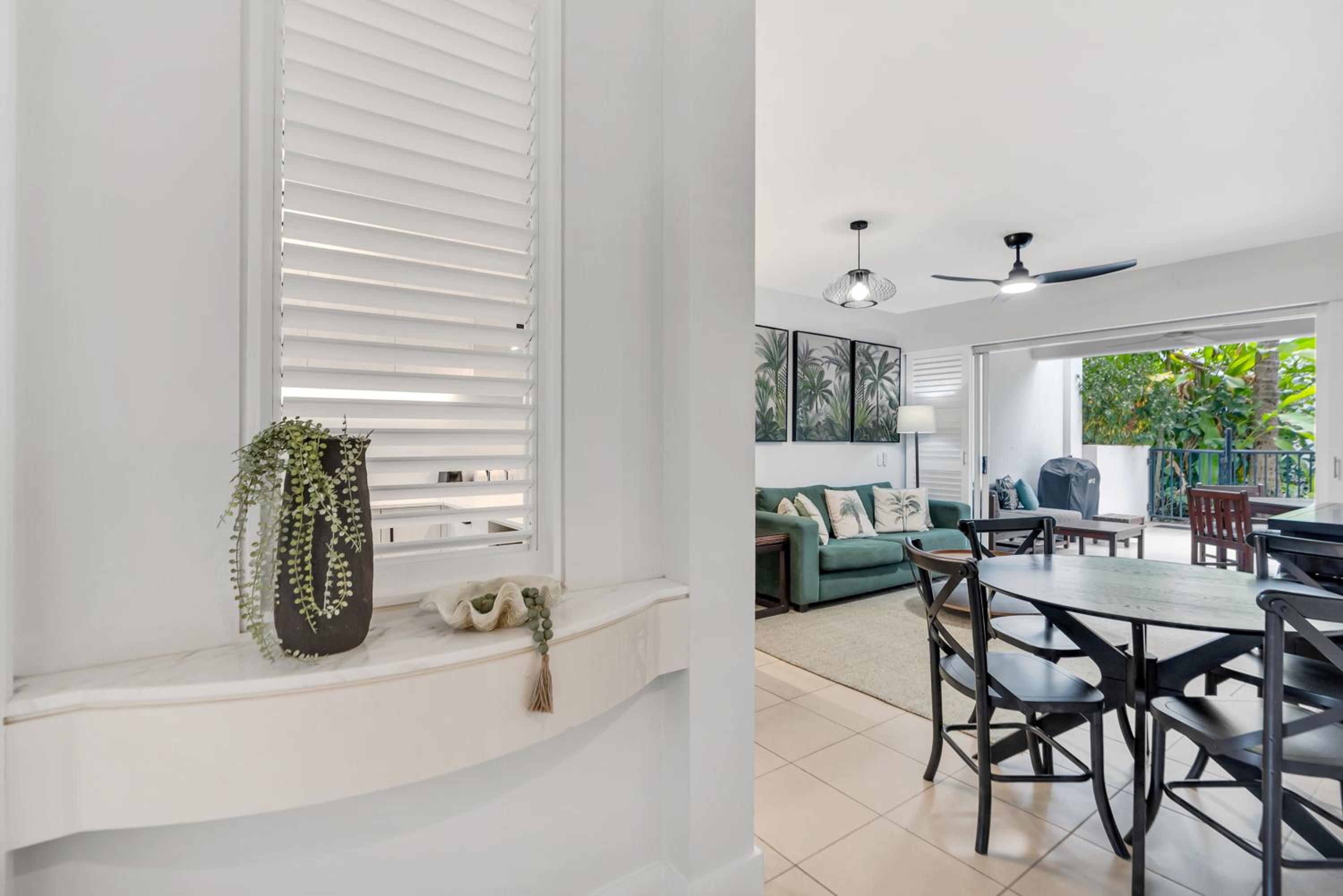 Elysium Private Accommodation at Beach Club & Spa