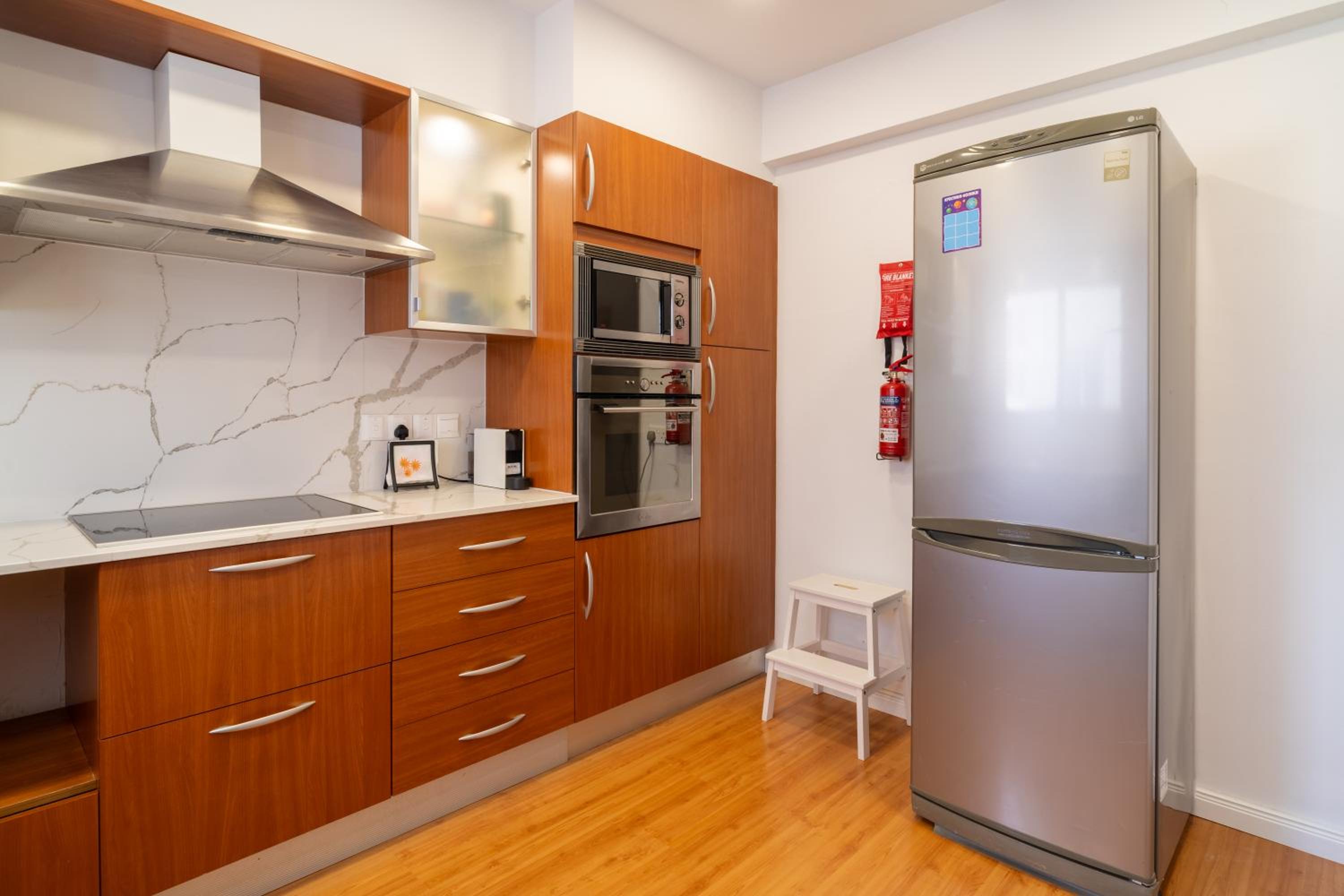 Finikoudes 3 Bedroom Seaview Flat