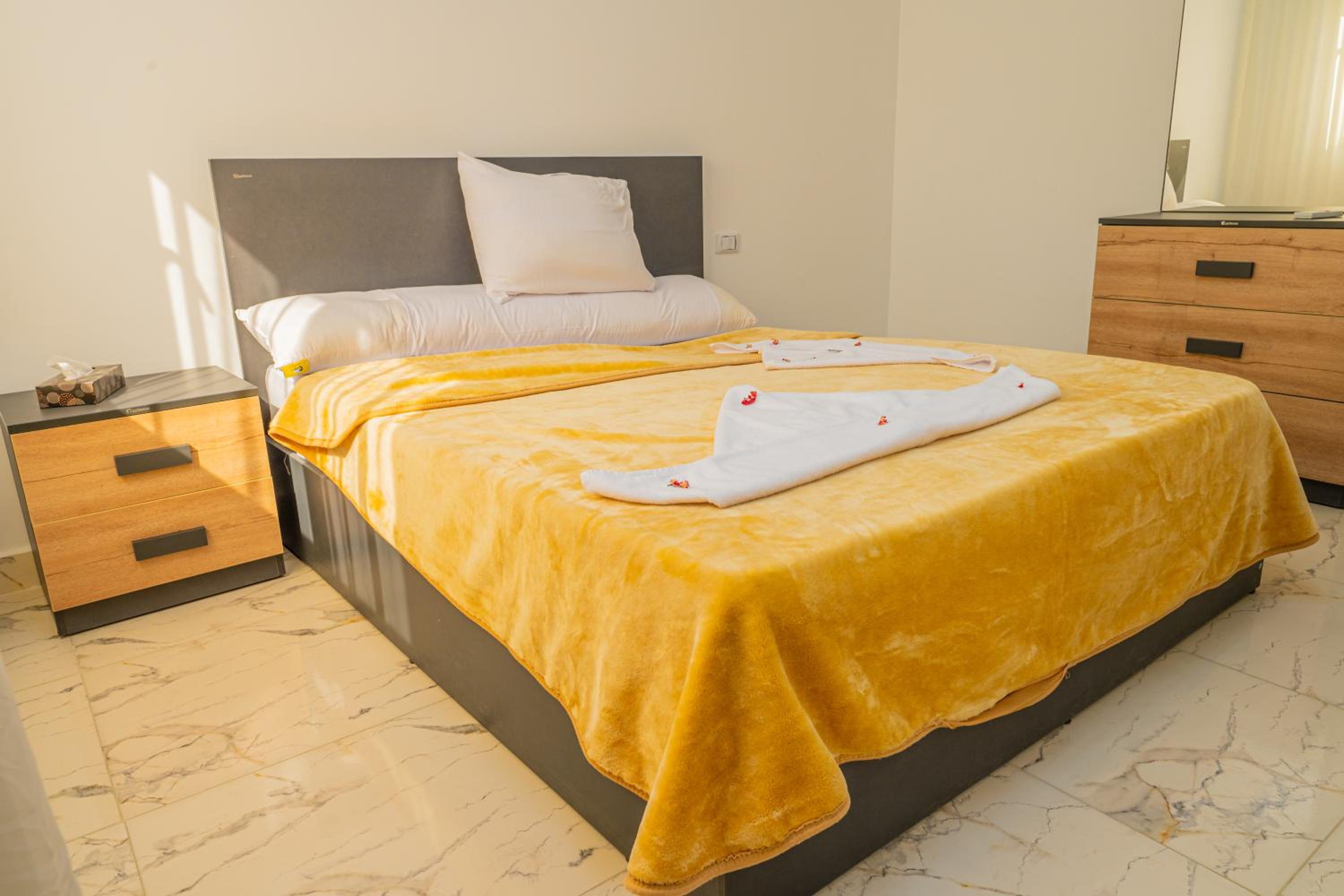 GoEgypt Sunny apartment