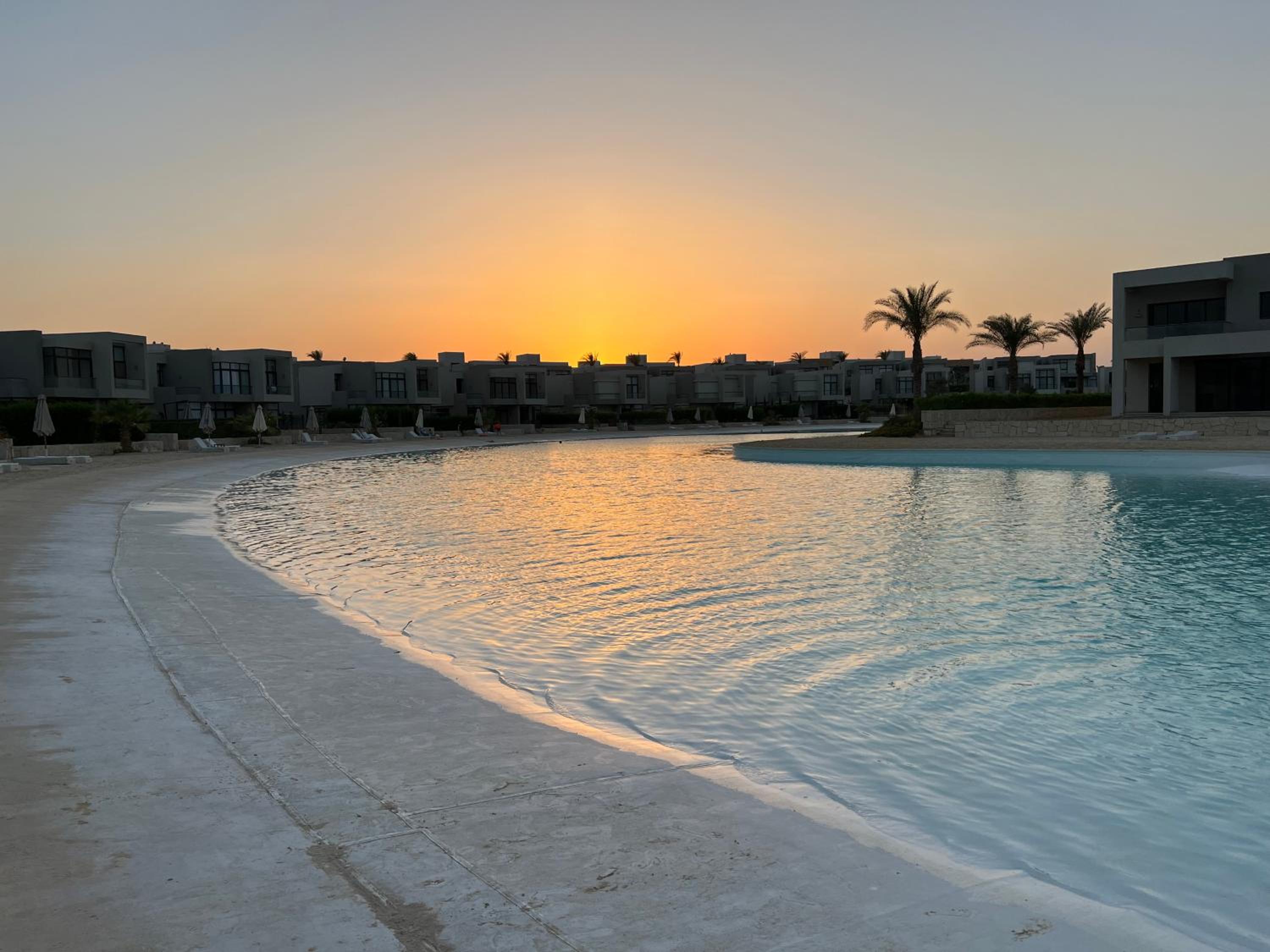 New Luxury chalet 2-Bedroom in Azha Sokhna view 2
